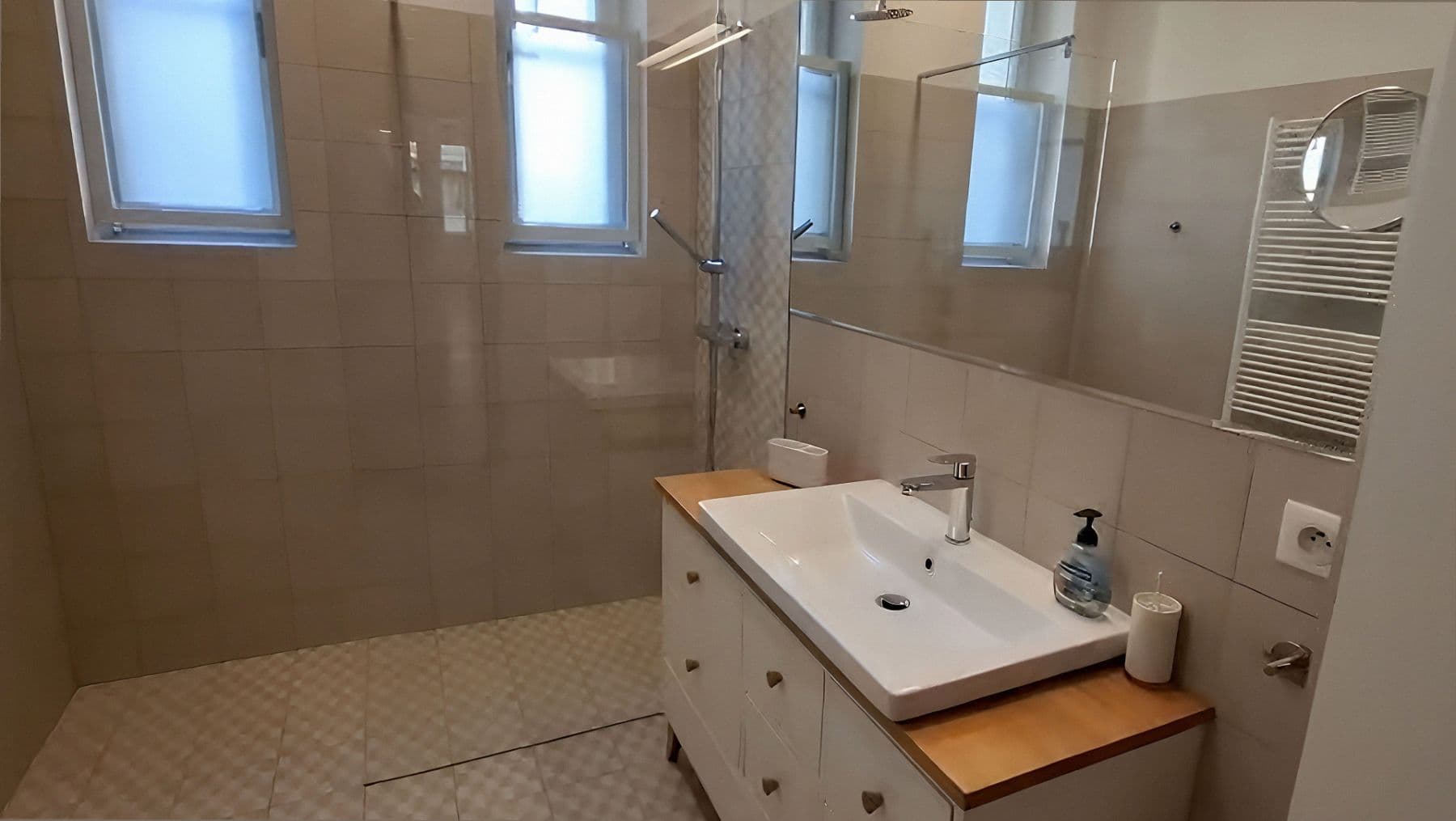 1 bedroom with open-plan kitchen flat to rent, 84 m², Žatecká, Prague, Prague 1 bedroom with open-plan kitchen flat to rent, 84 m², Žatecká, Prague, Prague