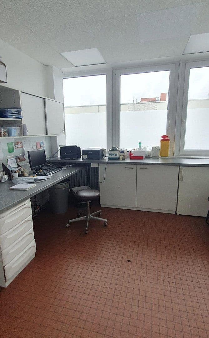 office to rent, 298 m², Markt 16, Northeim, Lower Saxony office to rent, 298 m², Markt 16, Northeim, Lower Saxony