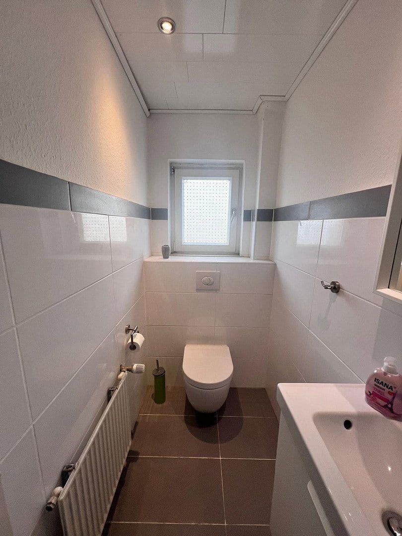 house for sale, 184 m², Hachenburger Straße 4, Müschenbach, Rhineland-Palatinate house for sale, 184 m², Hachenburger Straße 4, Müschenbach, Rhineland-Palatinate