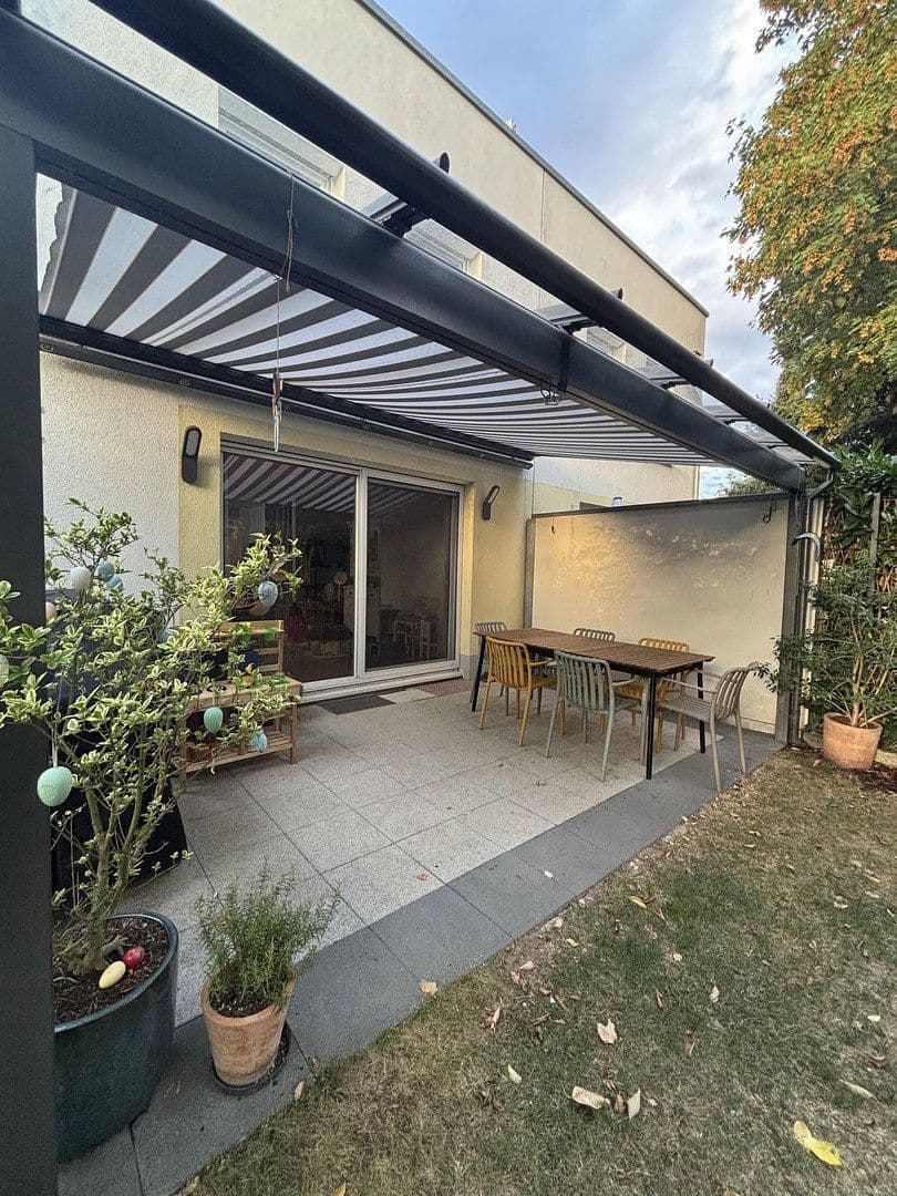 house for sale, 144 m², Offenbach am Main, Hesse house for sale, 144 m², Offenbach am Main, Hesse