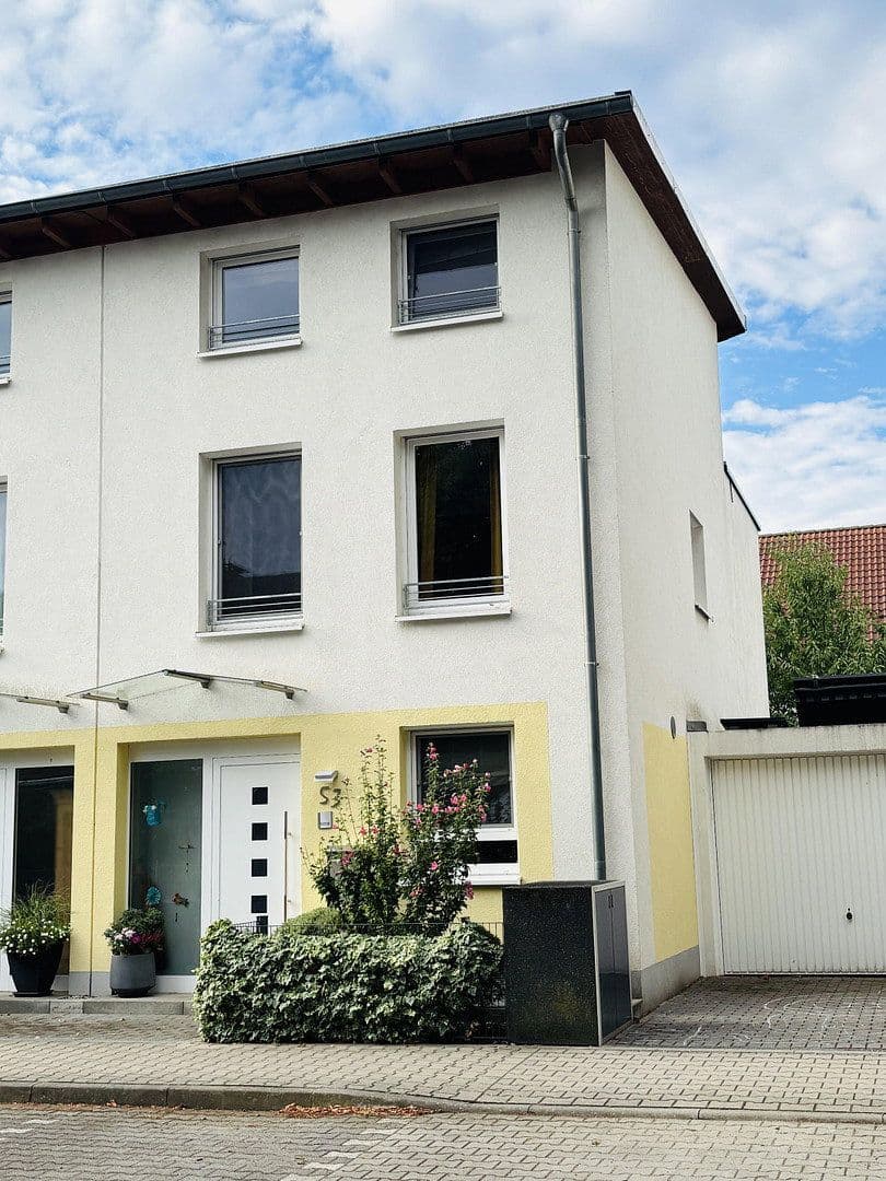 house for sale, 144 m², Offenbach am Main, Hesse house for sale, 144 m², Offenbach am Main, Hesse