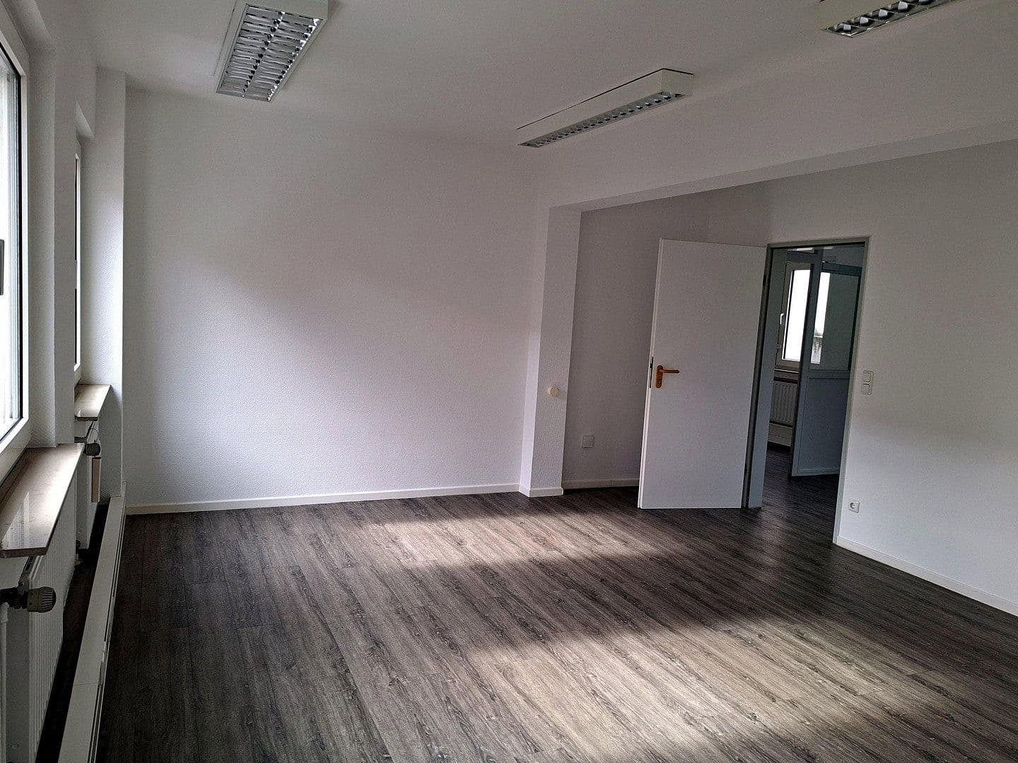 office to rent, 120 m², Wüstenhöfer Str. 230, Essen, North Rhine-Westphalia office to rent, 120 m², Wüstenhöfer Str. 230, Essen, North Rhine-Westphalia