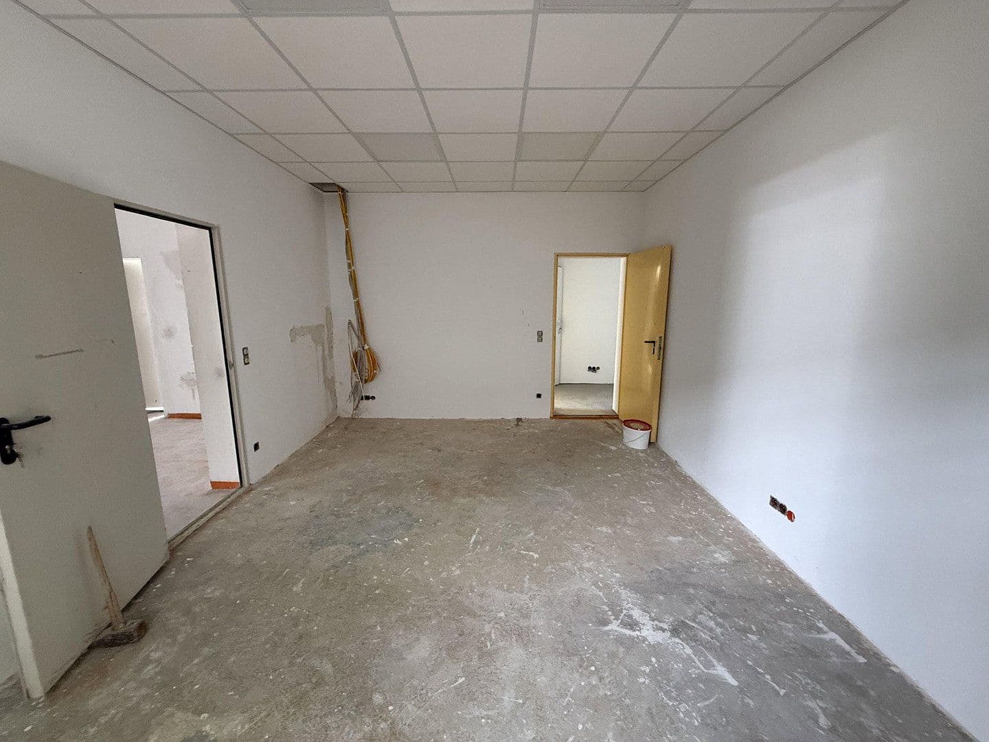 non-residential property to rent, 230 m², Fellbach, Baden-Württemberg non-residential property to rent, 230 m², Fellbach, Baden-Württemberg
