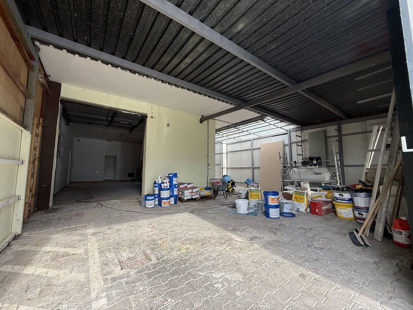 non-residential property to rent, 230 m², Fellbach, Baden-Württemberg non-residential property to rent, 230 m², Fellbach, Baden-Württemberg