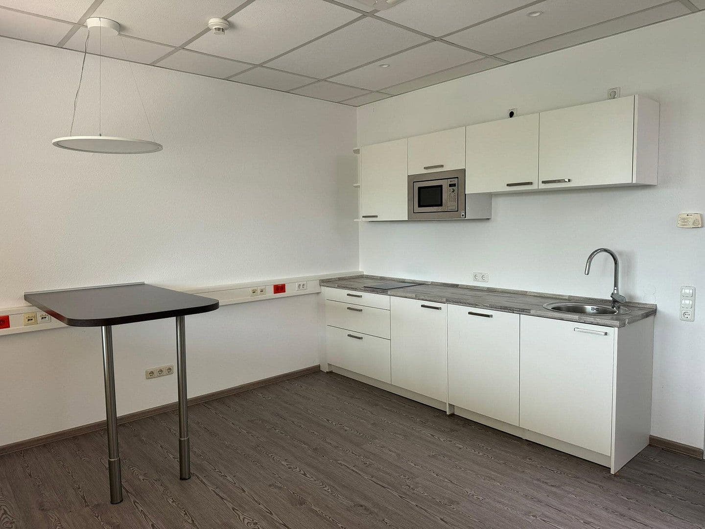 office to rent, 500 m², Hanover, Lower Saxony office to rent, 500 m², Hanover, Lower Saxony
