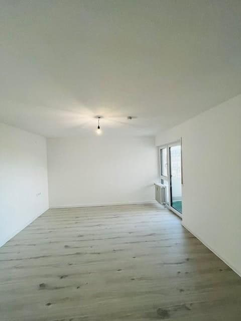 2 bedroom with open-plan kitchen flat for sale, 108 m², Laichingen, Baden-Württemberg 2 bedroom with open-plan kitchen flat for sale, 108 m², Laichingen, Baden-Württemberg