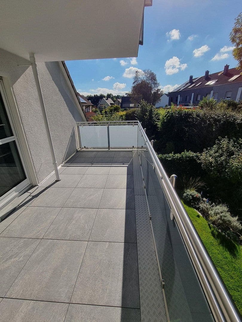 2 bedroom with open-plan kitchen flat to rent, 119 m², Bochum, North Rhine-Westphalia 2 bedroom with open-plan kitchen flat to rent, 119 m², Bochum, North Rhine-Westphalia