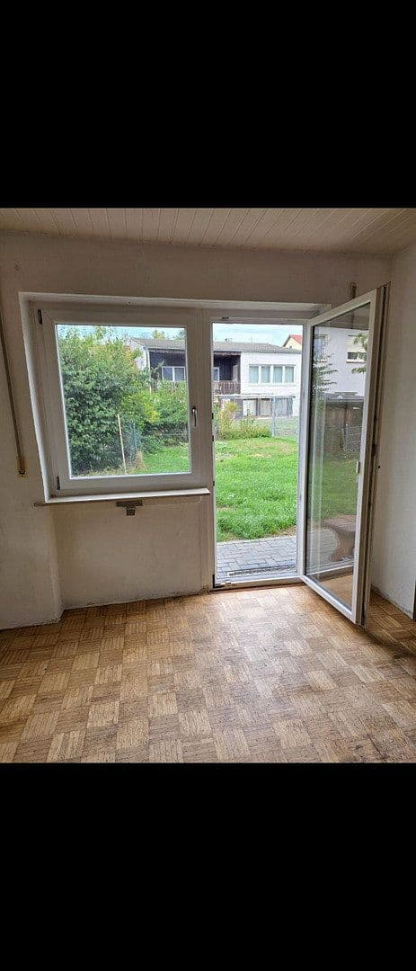 5 bedroom flat to rent, 120 m², Waldbüttelbrunn, Bavaria 5 bedroom flat to rent, 120 m², Waldbüttelbrunn, Bavaria