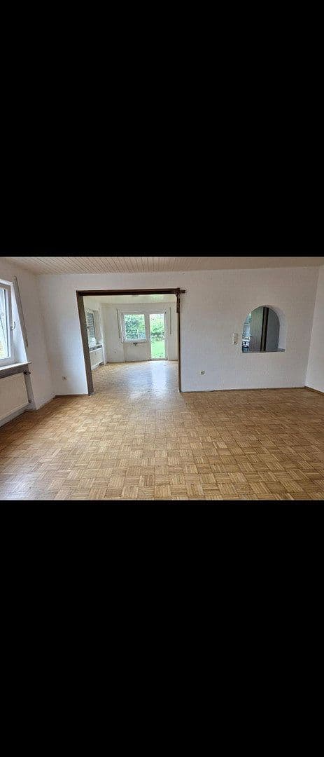 5 bedroom flat to rent, 120 m², Waldbüttelbrunn, Bavaria 5 bedroom flat to rent, 120 m², Waldbüttelbrunn, Bavaria