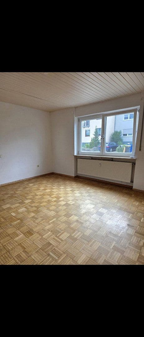 5 bedroom flat to rent, 120 m², Waldbüttelbrunn, Bavaria 5 bedroom flat to rent, 120 m², Waldbüttelbrunn, Bavaria