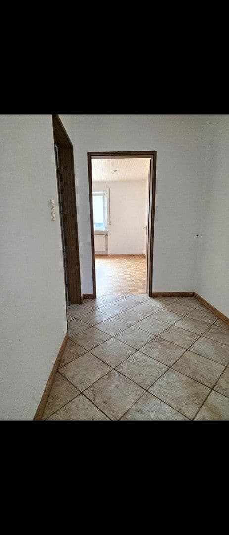 5 bedroom flat to rent, 120 m², Waldbüttelbrunn, Bavaria 5 bedroom flat to rent, 120 m², Waldbüttelbrunn, Bavaria