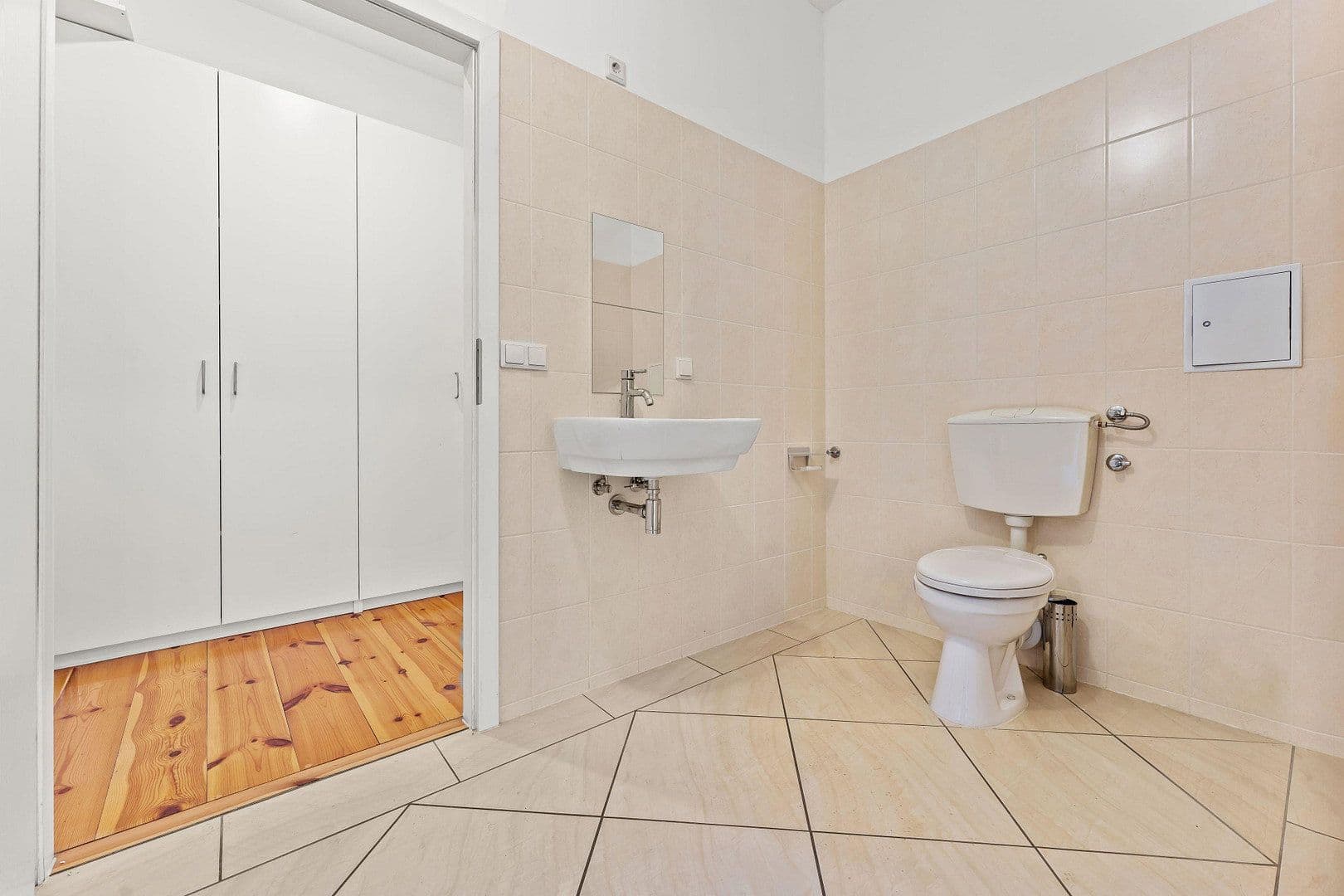 6 bedroom flat for sale, 217 m², Kastanienallee 32, Berlin, Berlin 6 bedroom flat for sale, 217 m², Kastanienallee 32, Berlin, Berlin
