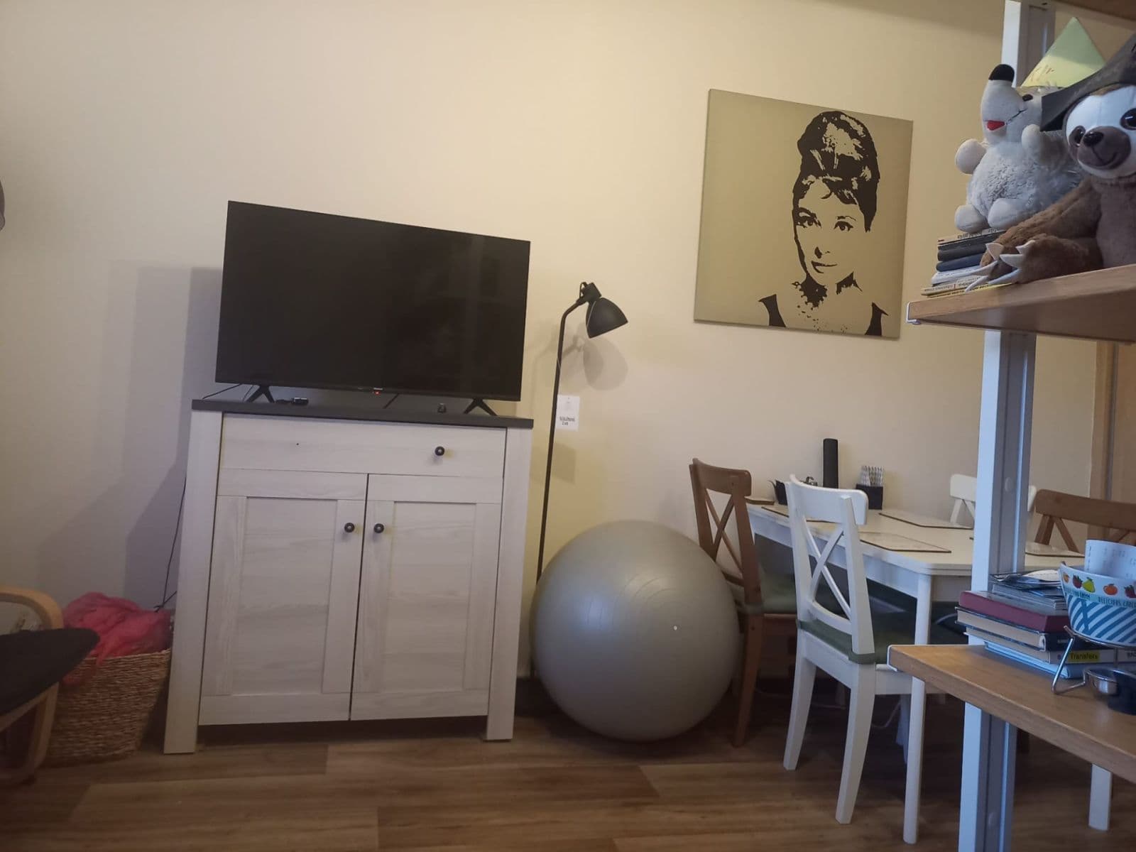 Studio flat to rent, 26 m², Kolbenova, Prague, Prague Studio flat to rent, 26 m², Kolbenova, Prague, Prague
