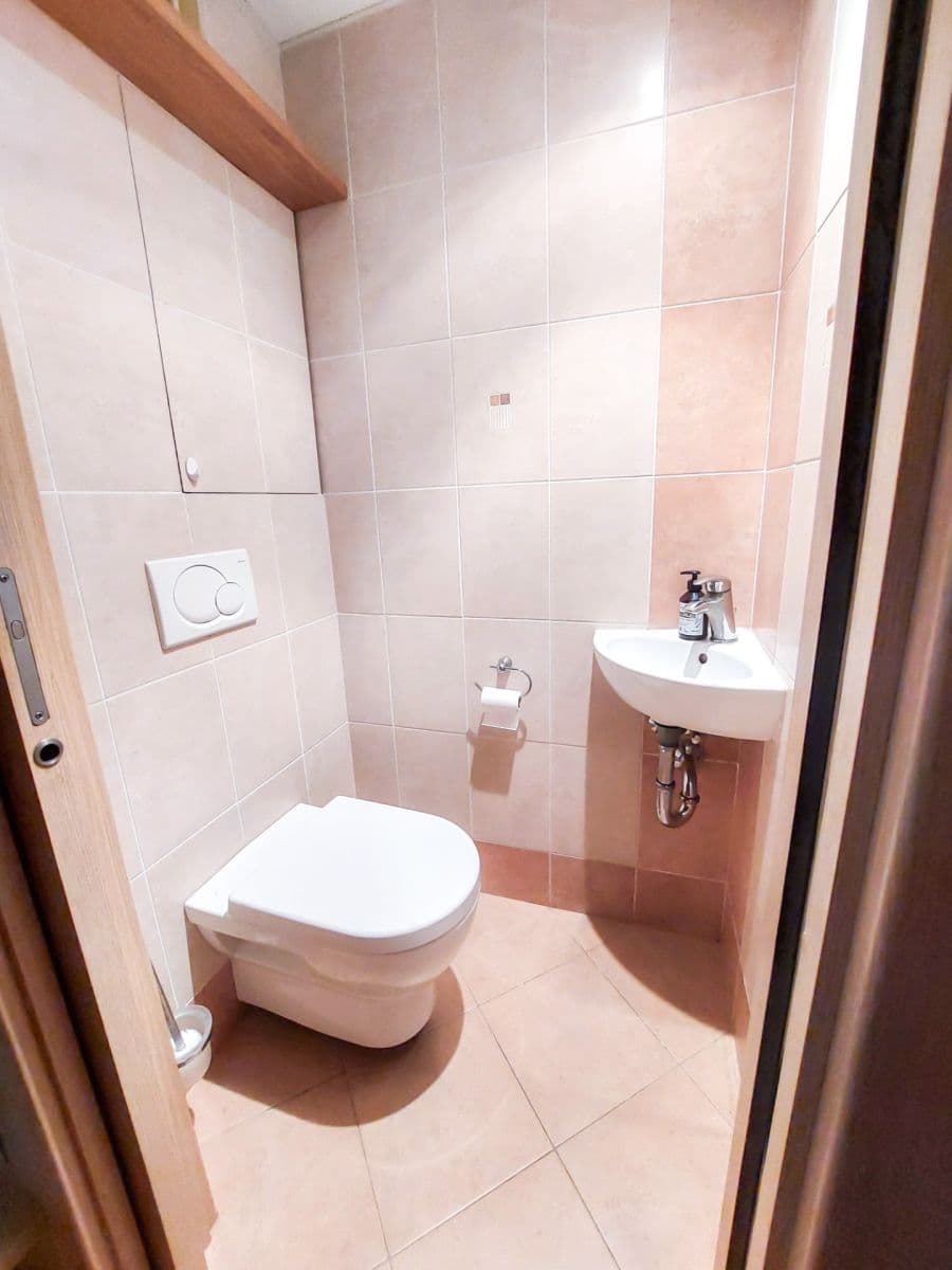 3 bedroom flat to rent, 73 m², náměstí Republiky, Uherské Hradiště, Zlínský Region 3 bedroom flat to rent, 73 m², náměstí Republiky, Uherské Hradiště, Zlínský Region