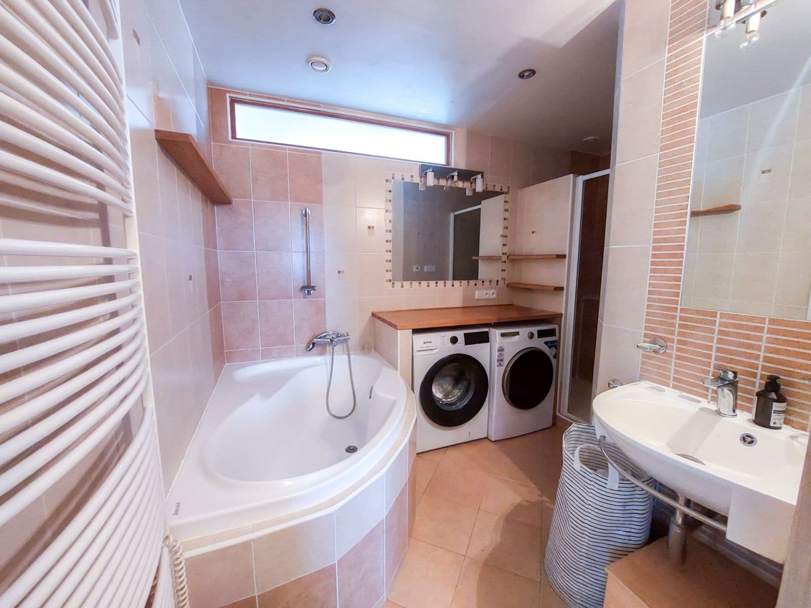 3 bedroom flat to rent, 73 m², náměstí Republiky, Uherské Hradiště, Zlínský Region 3 bedroom flat to rent, 73 m², náměstí Republiky, Uherské Hradiště, Zlínský Region