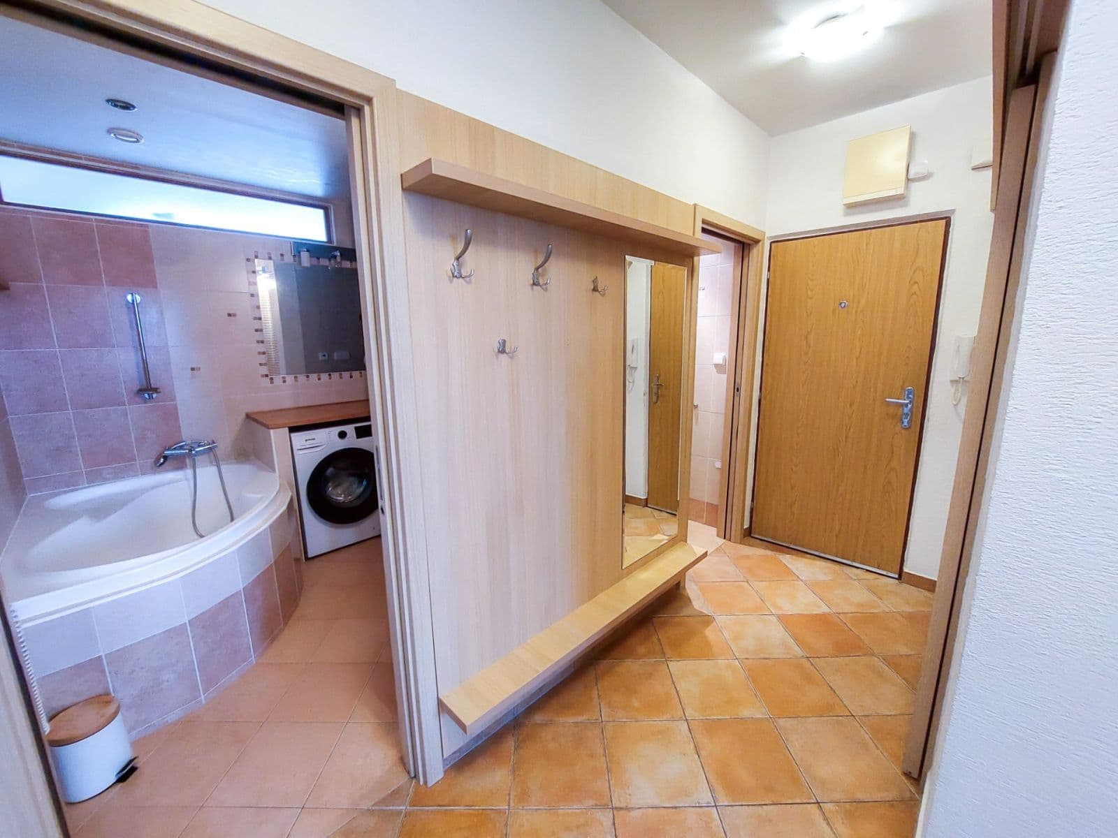 3 bedroom flat to rent, 73 m², náměstí Republiky, Uherské Hradiště, Zlínský Region 3 bedroom flat to rent, 73 m², náměstí Republiky, Uherské Hradiště, Zlínský Region