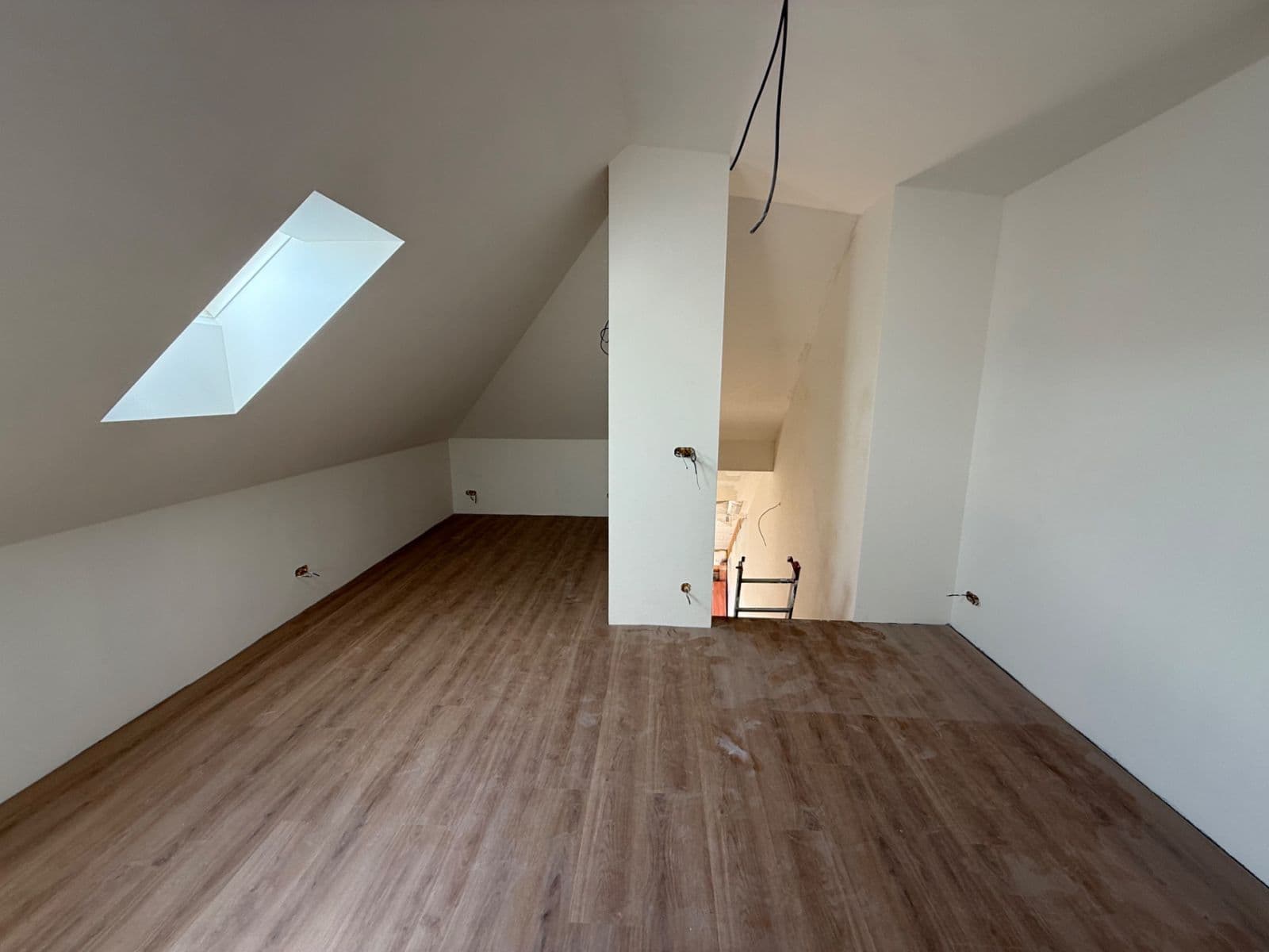 1 bedroom with open-plan kitchen flat to rent, 85 m², Chodská, Prague, Prague 1 bedroom with open-plan kitchen flat to rent, 85 m², Chodská, Prague, Prague