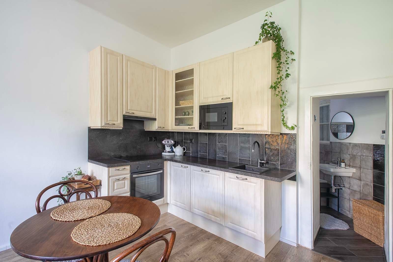 1 bedroom with open-plan kitchen flat for sale, 52 m², Františka Kadlece, Prague, Prague 1 bedroom with open-plan kitchen flat for sale, 52 m², Františka Kadlece, Prague, Prague
