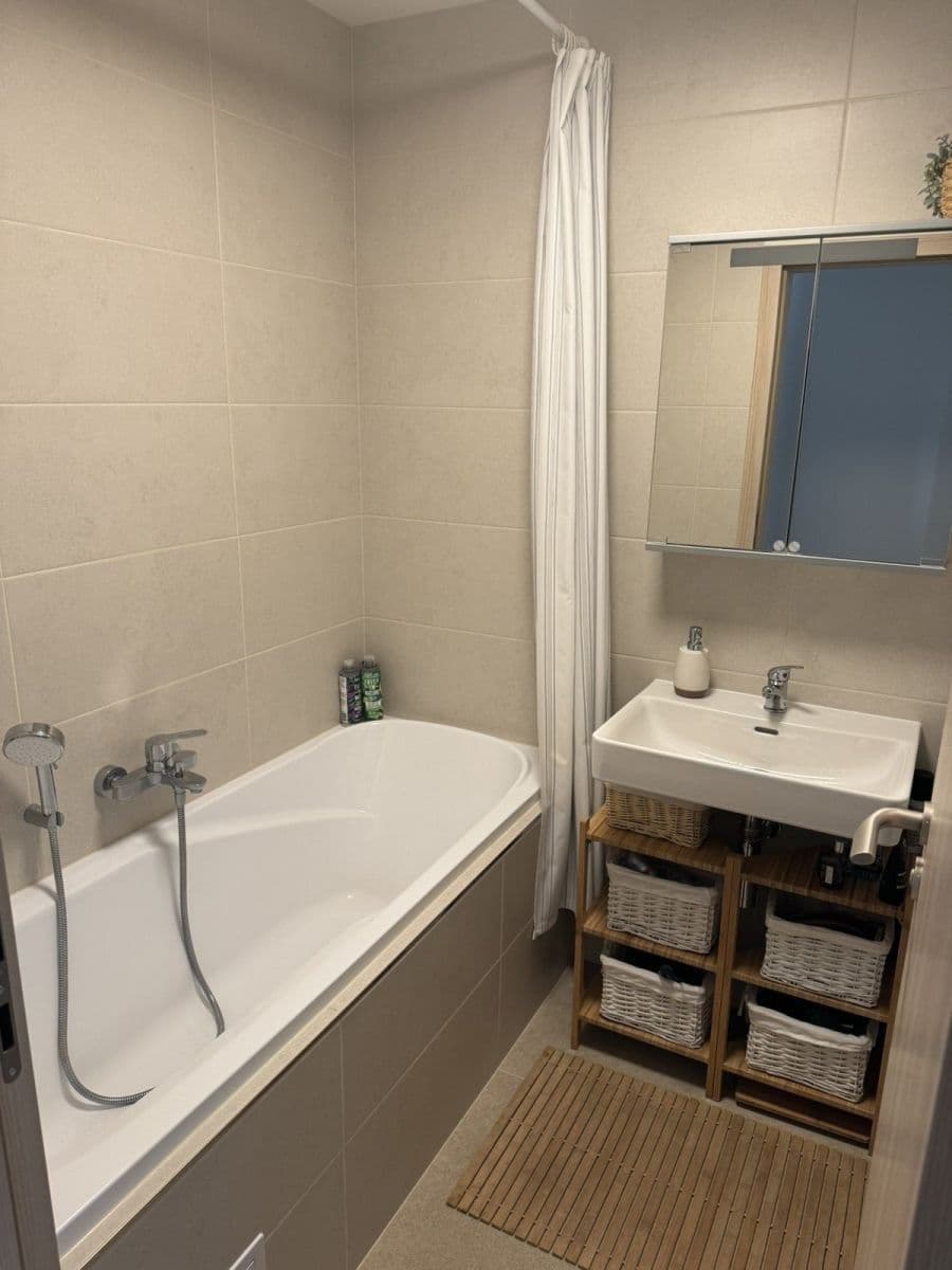 flat to rent, 0 m², Grafická, Prague, Prague flat to rent, 0 m², Grafická, Prague, Prague