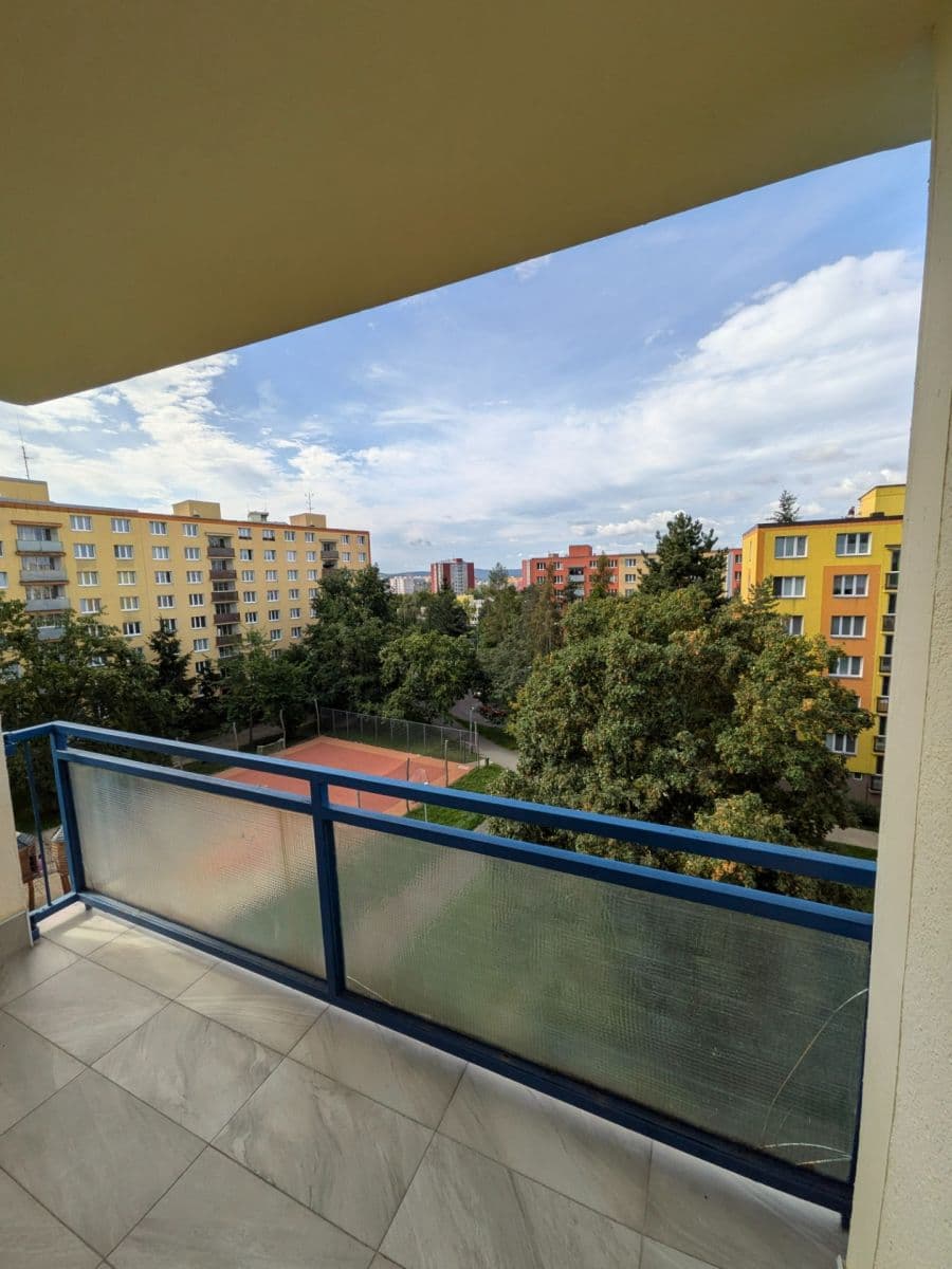 3 bedroom flat to rent, 66 m², Snopkova, Prague, Prague 3 bedroom flat to rent, 66 m², Snopkova, Prague, Prague