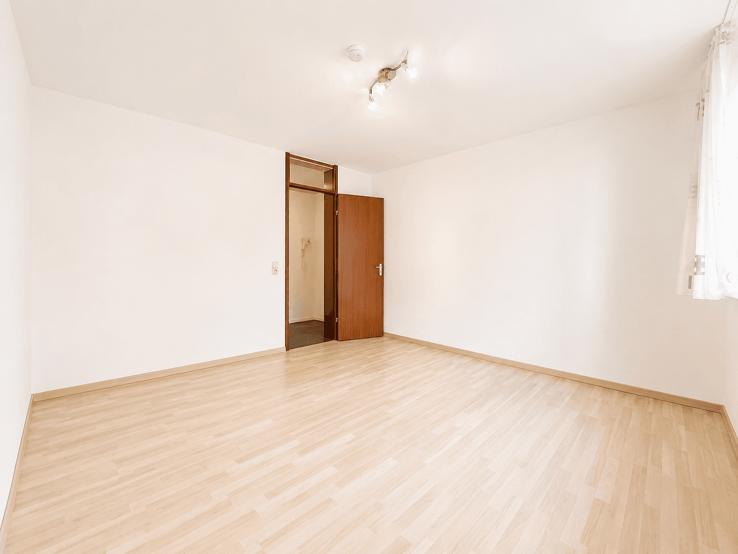 3 bedroom flat to rent, 84 m², Renningen, Baden-Württemberg 3 bedroom flat to rent, 84 m², Renningen, Baden-Württemberg