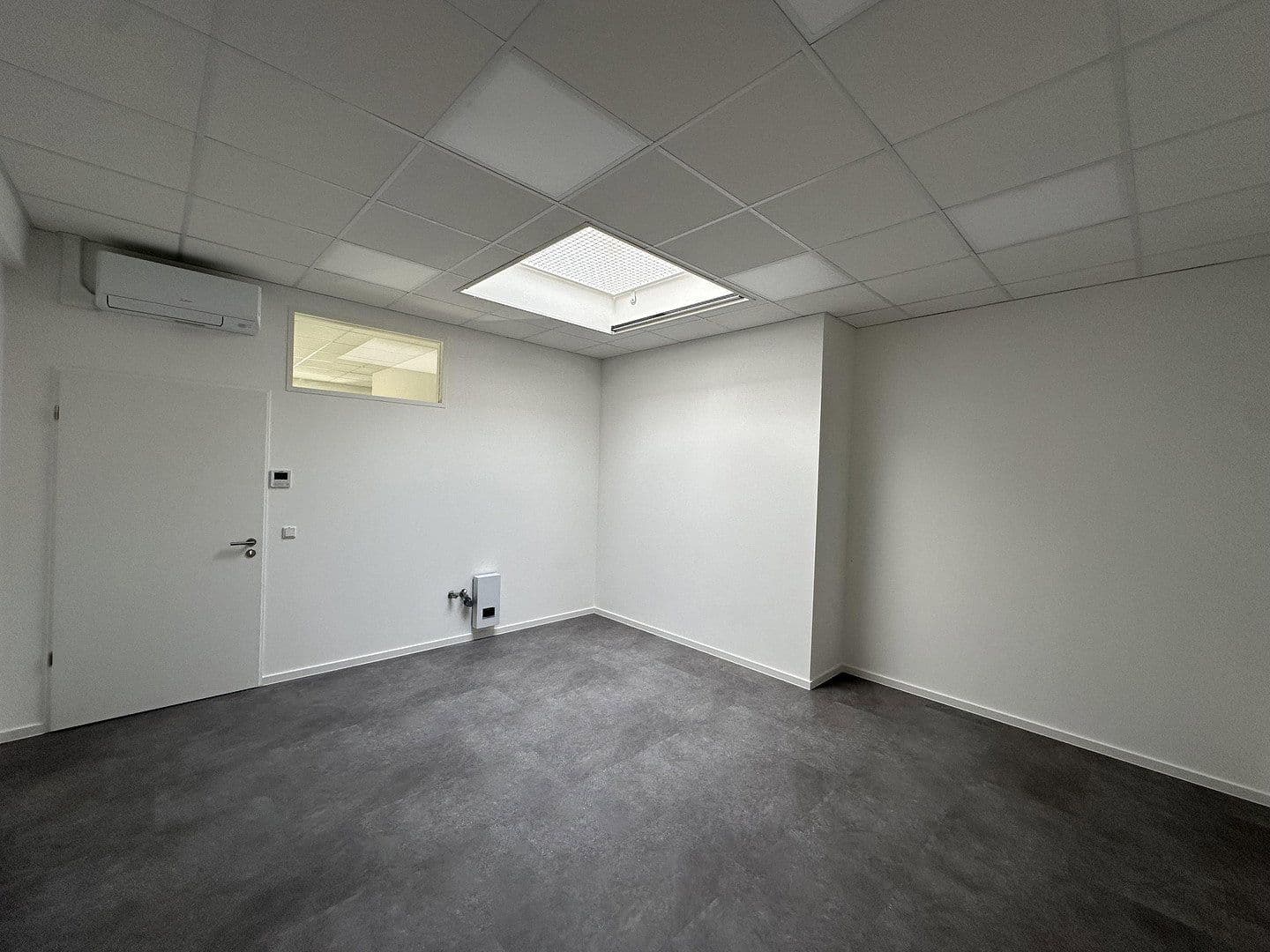 office to rent, 253 m², Karl-Schurz-Straße, Paderborn, North Rhine-Westphalia office to rent, 253 m², Karl-Schurz-Straße, Paderborn, North Rhine-Westphalia