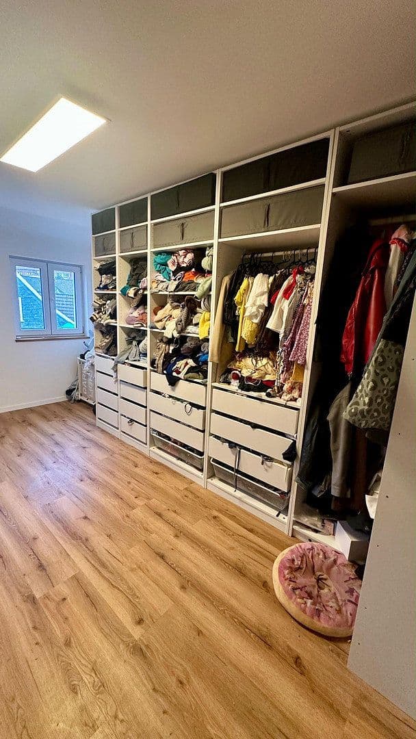 5 bedroom flat to rent, 70 m², Remscheid - Lennep, North Rhine-Westphalia 5 bedroom flat to rent, 70 m², Remscheid - Lennep, North Rhine-Westphalia