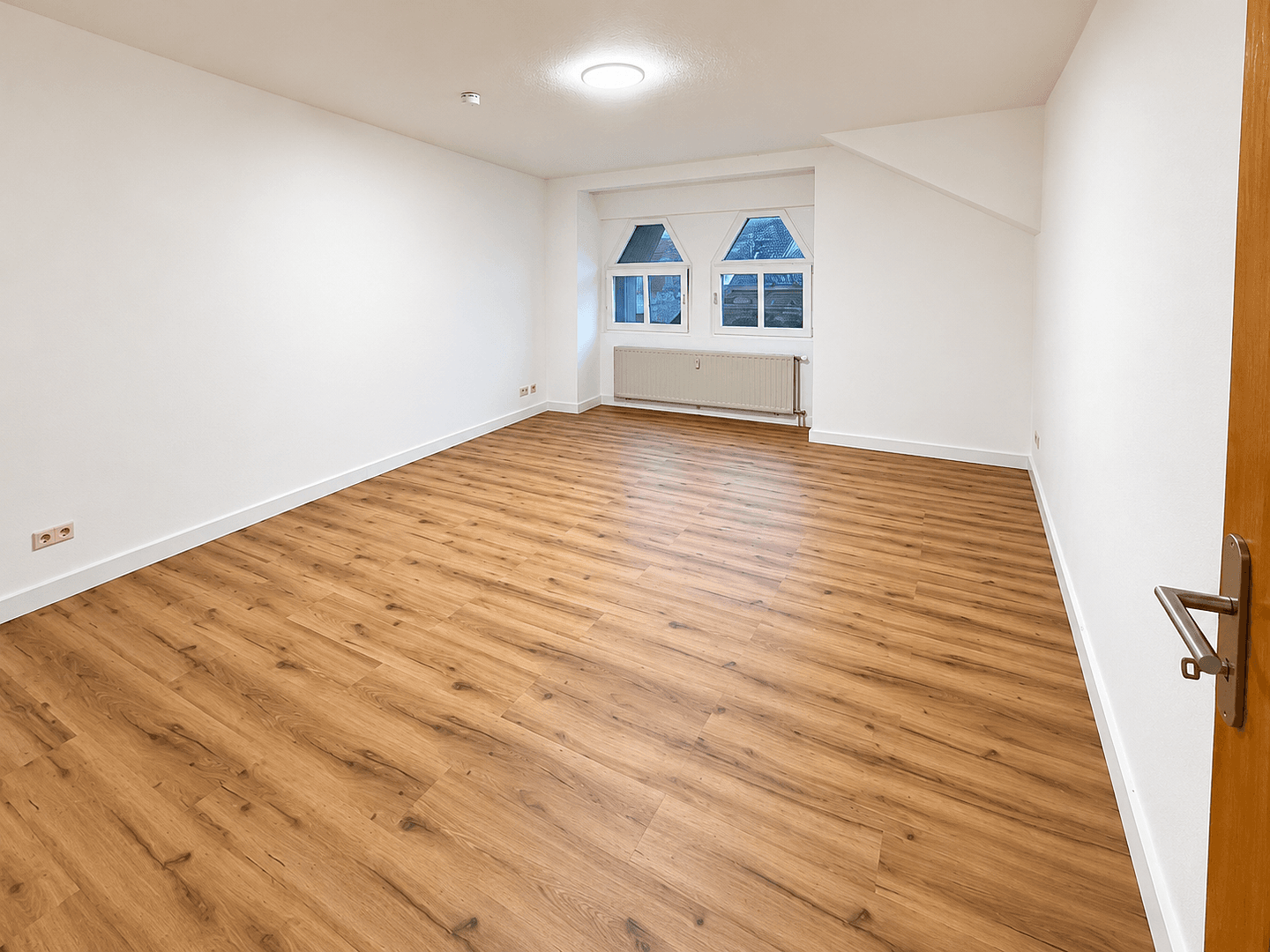 Studio flat to rent, 43 m², Bad Neuenahr-Ahrweiler, Rhineland-Palatinate Studio flat to rent, 43 m², Bad Neuenahr-Ahrweiler, Rhineland-Palatinate