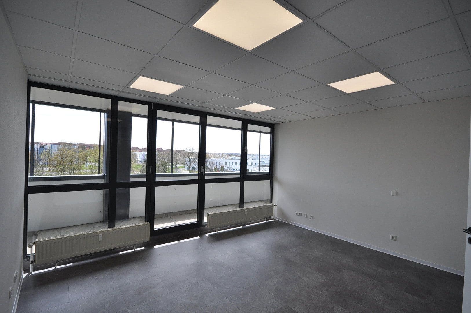 office to rent, 300 m², Karl-Schurz-Straße, Paderborn, North Rhine-Westphalia office to rent, 300 m², Karl-Schurz-Straße, Paderborn, North Rhine-Westphalia
