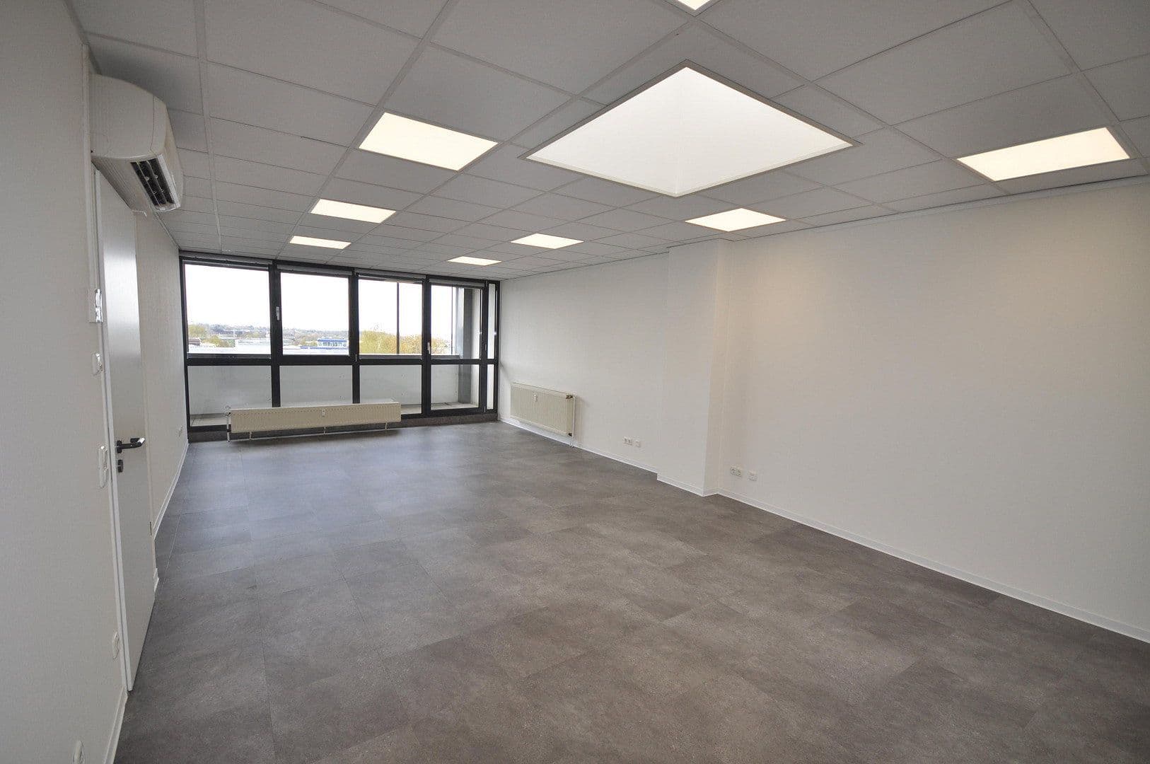 office to rent, 300 m², Karl-Schurz-Straße, Paderborn, North Rhine-Westphalia office to rent, 300 m², Karl-Schurz-Straße, Paderborn, North Rhine-Westphalia