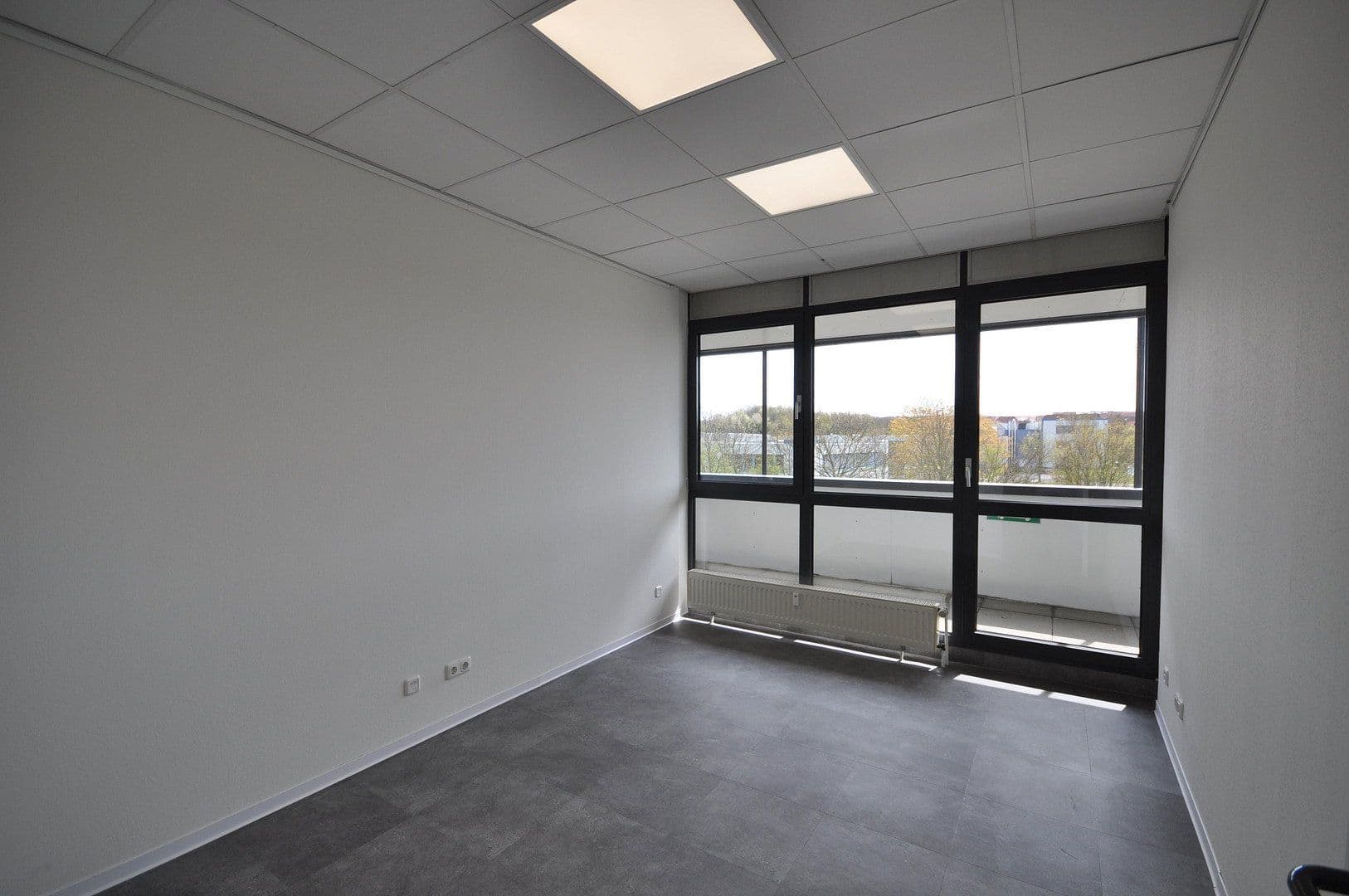 office to rent, 300 m², Karl-Schurz-Straße, Paderborn, North Rhine-Westphalia office to rent, 300 m², Karl-Schurz-Straße, Paderborn, North Rhine-Westphalia