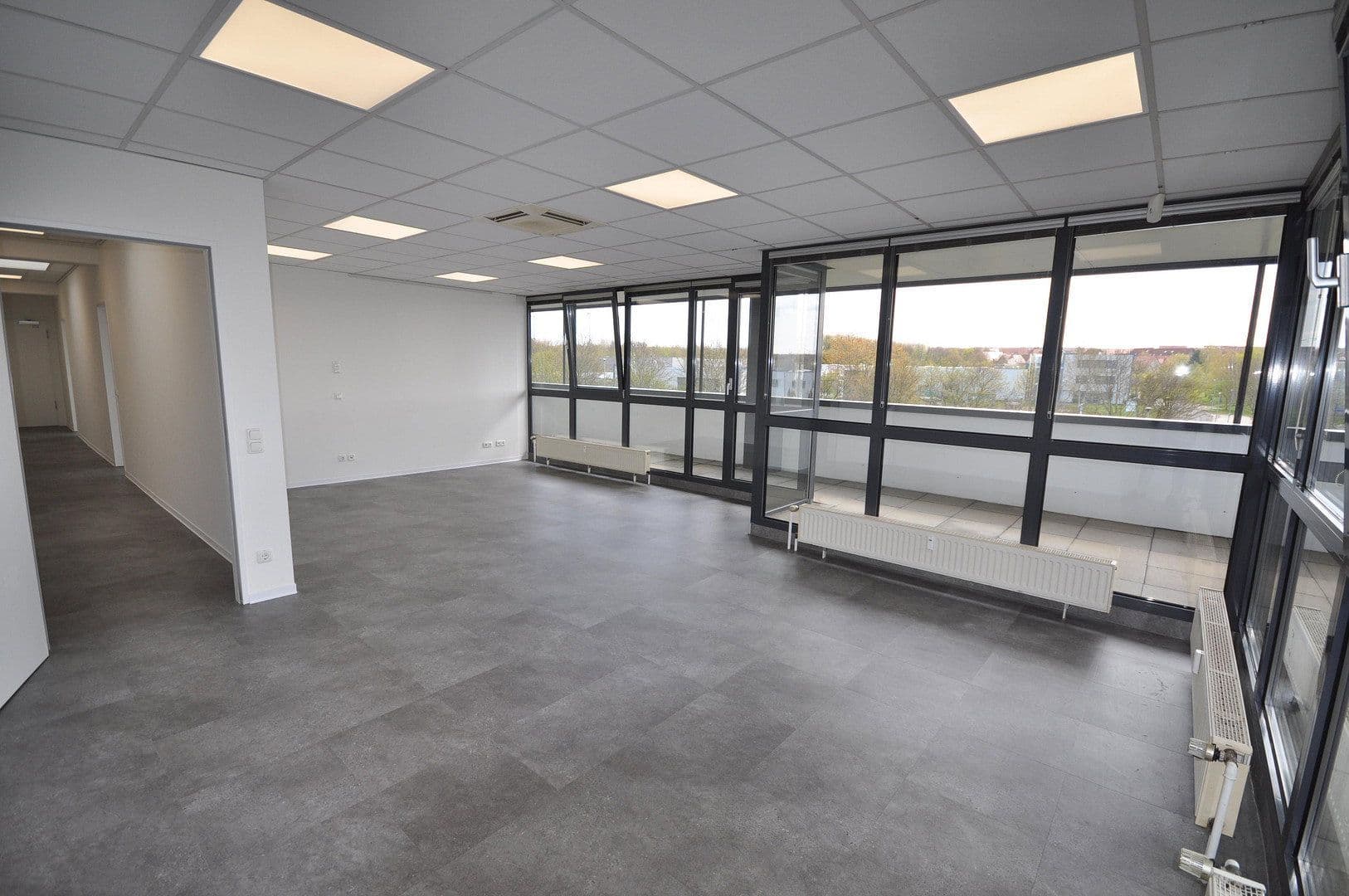 office to rent, 300 m², Karl-Schurz-Straße, Paderborn, North Rhine-Westphalia office to rent, 300 m², Karl-Schurz-Straße, Paderborn, North Rhine-Westphalia