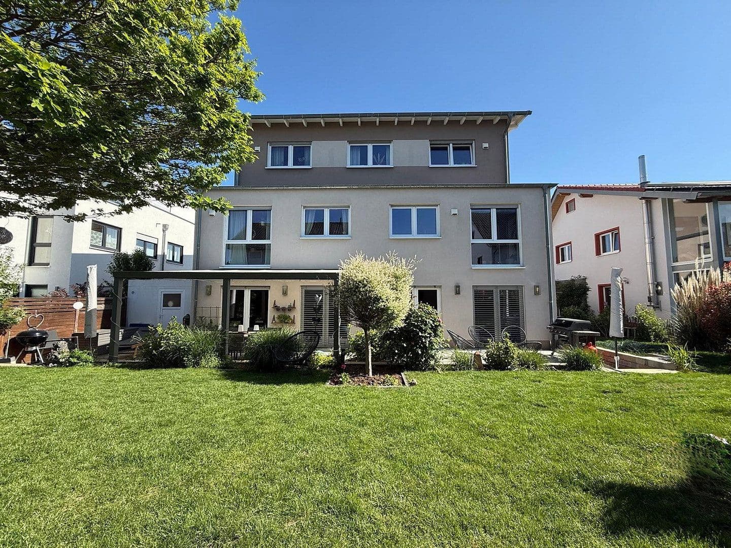 house to rent, 120 m², Friedberg (Hessen), Hesse house to rent, 120 m², Friedberg (Hessen), Hesse