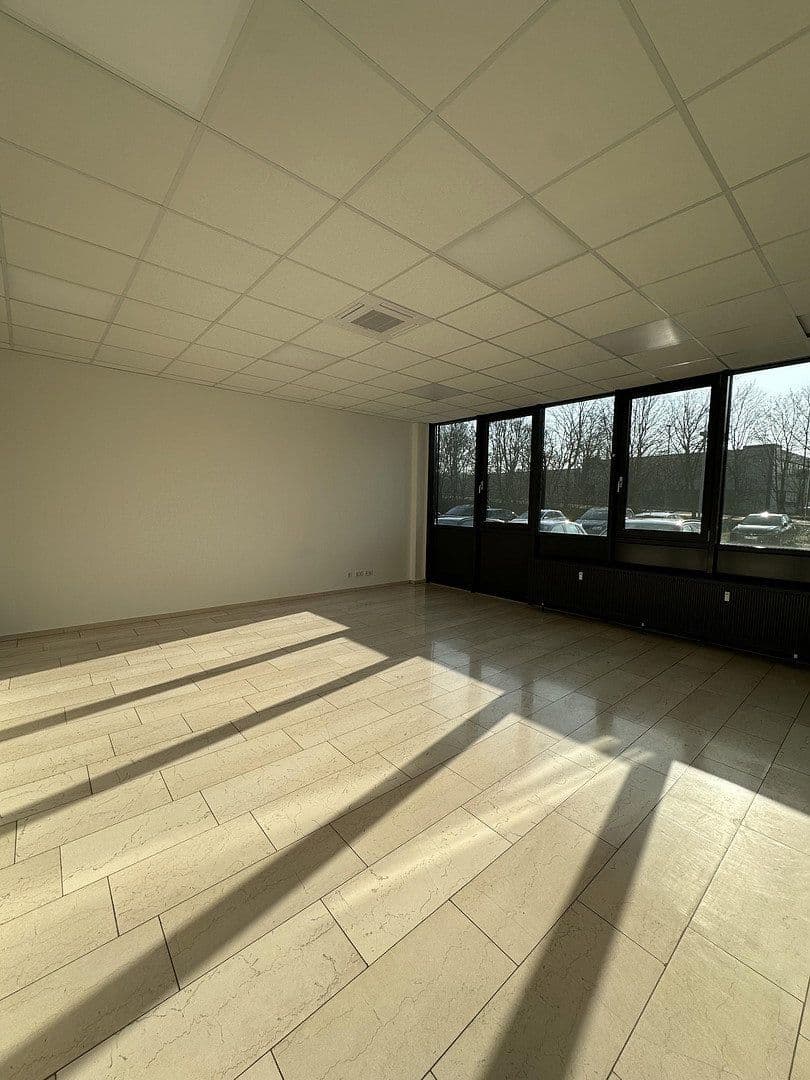 office to rent, 162 m², Karl-Schurz-Straße, Paderborn, North Rhine-Westphalia office to rent, 162 m², Karl-Schurz-Straße, Paderborn, North Rhine-Westphalia