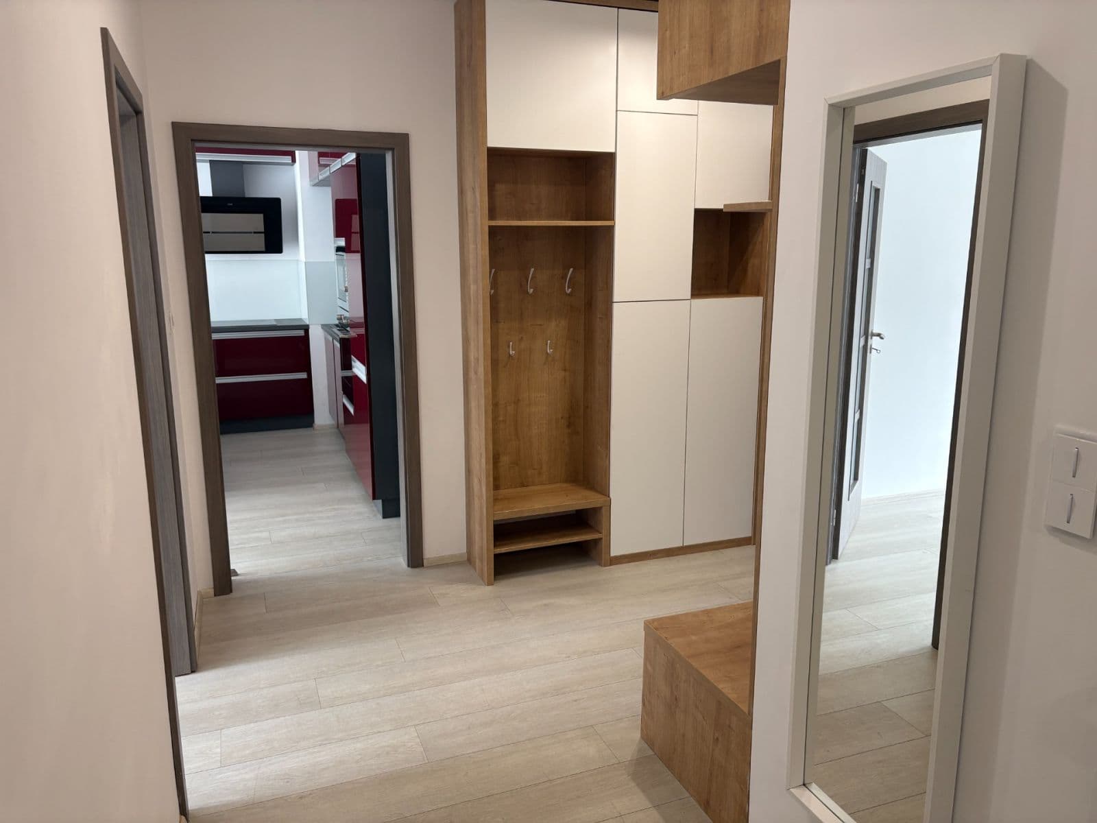 3 bedroom with open-plan kitchen flat to rent, 108 m², Makedonská, Prague, Prague 3 bedroom with open-plan kitchen flat to rent, 108 m², Makedonská, Prague, Prague