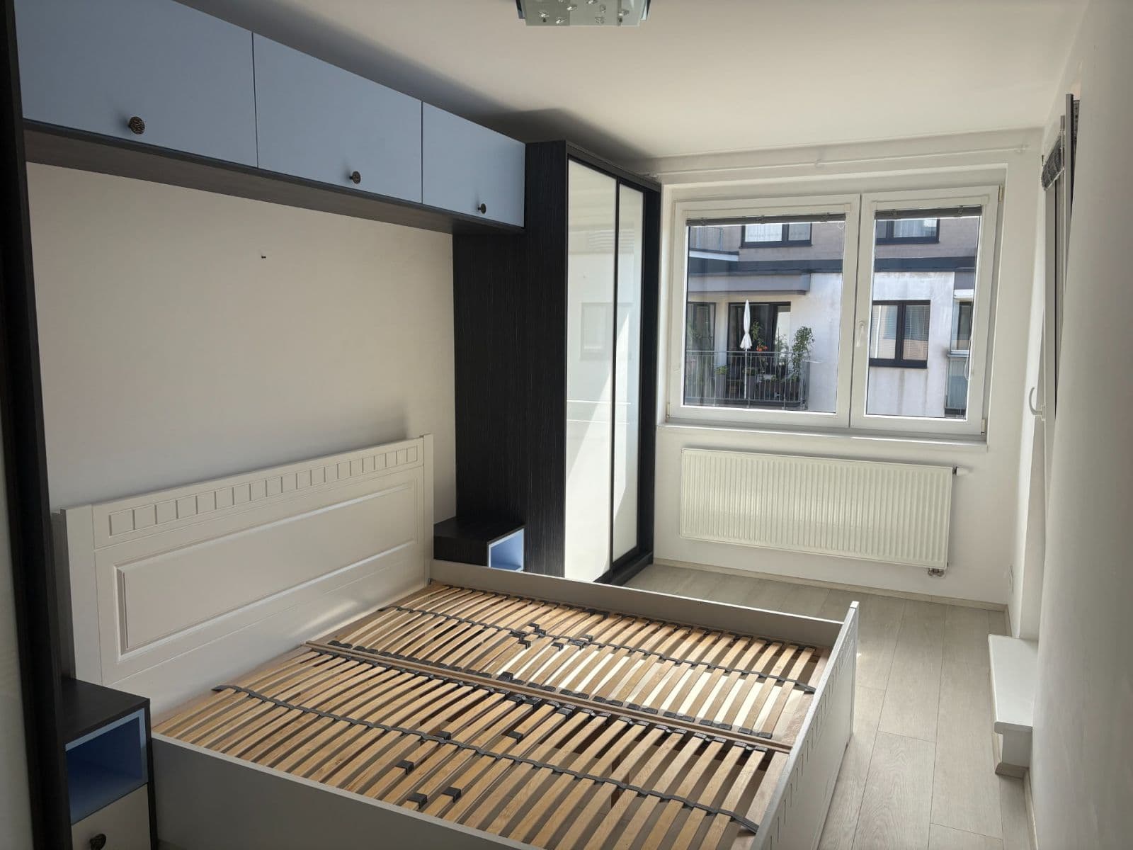 3 bedroom with open-plan kitchen flat to rent, 108 m², Makedonská, Prague, Prague 3 bedroom with open-plan kitchen flat to rent, 108 m², Makedonská, Prague, Prague