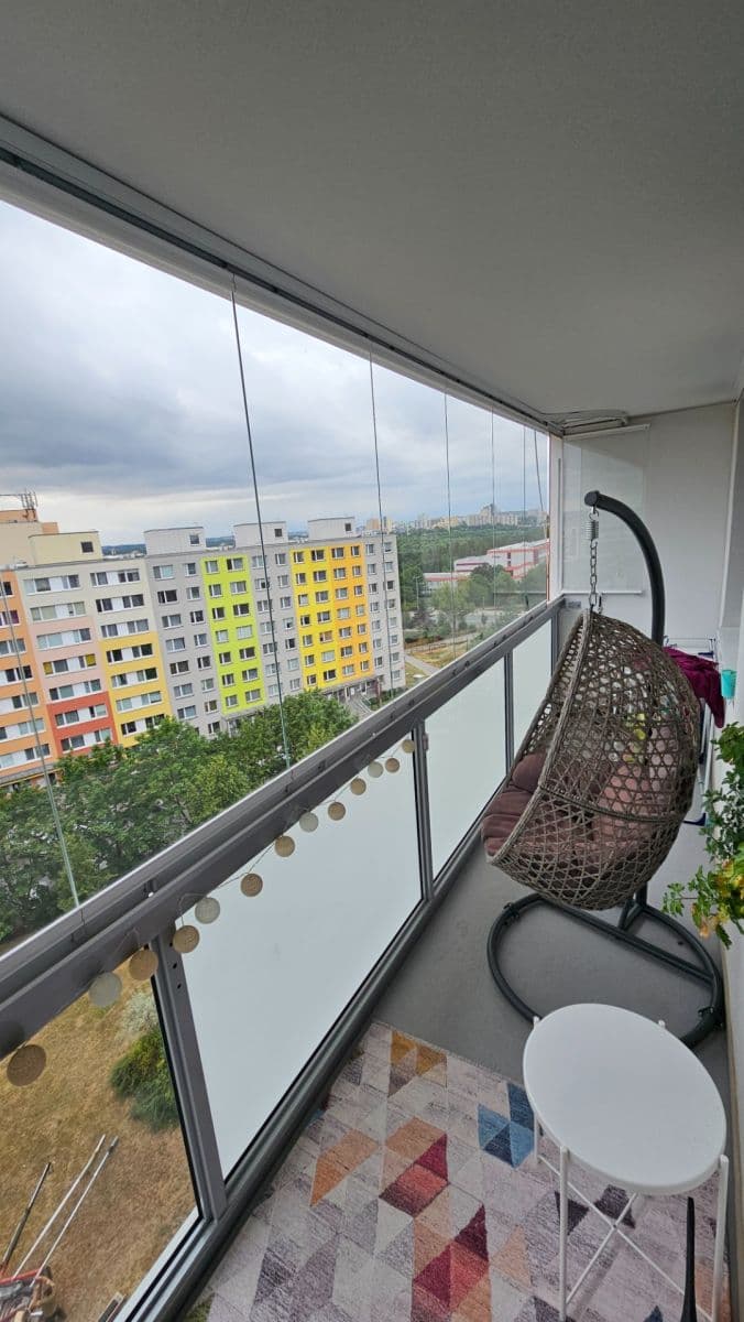 1 bedroom with open-plan kitchen flat to rent, 54 m², Milánská, Prague, Prague 1 bedroom with open-plan kitchen flat to rent, 54 m², Milánská, Prague, Prague