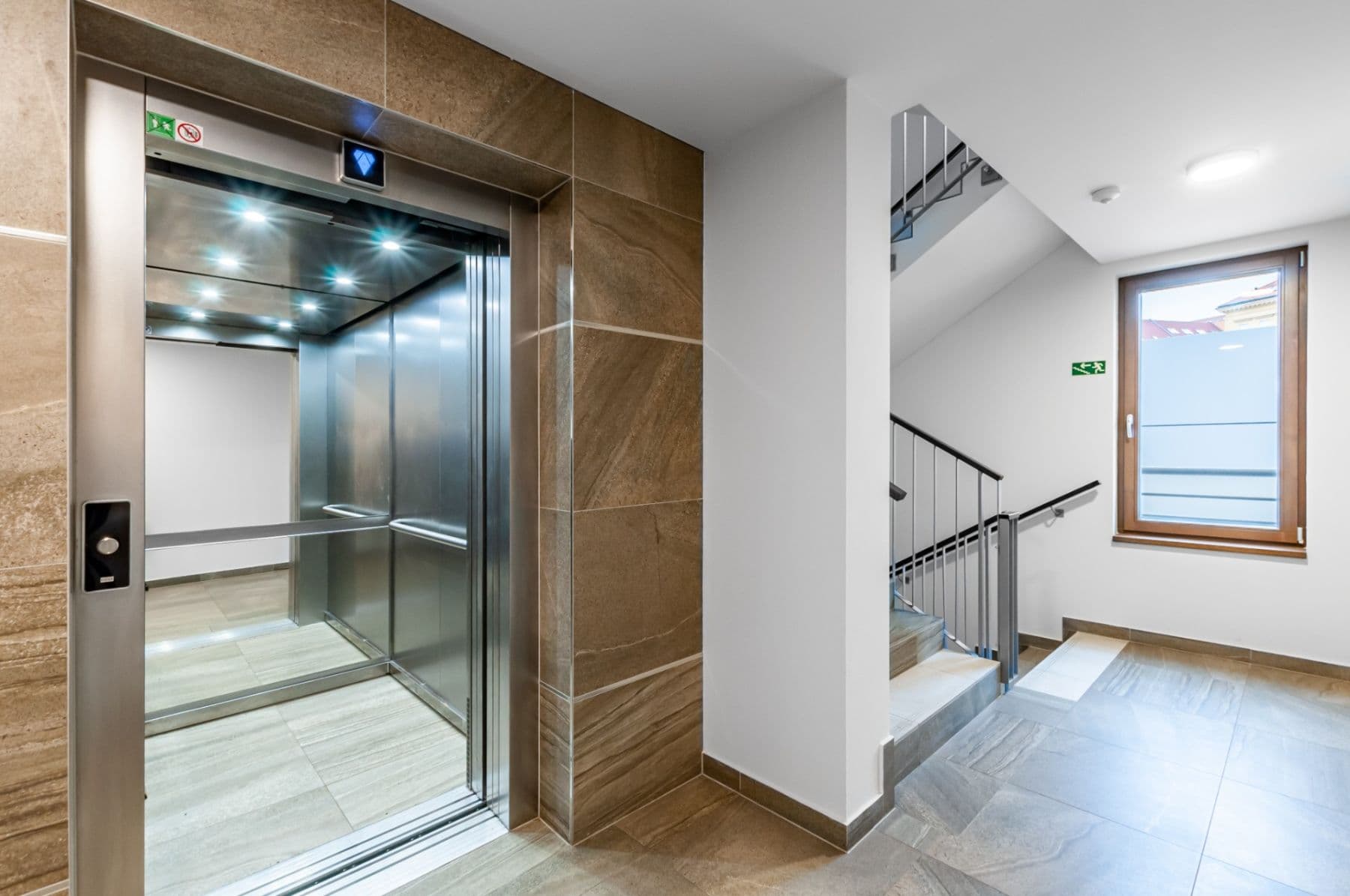 Studio flat to rent, 34 m², Bassova, Prague, Prague Studio flat to rent, 34 m², Bassova, Prague, Prague