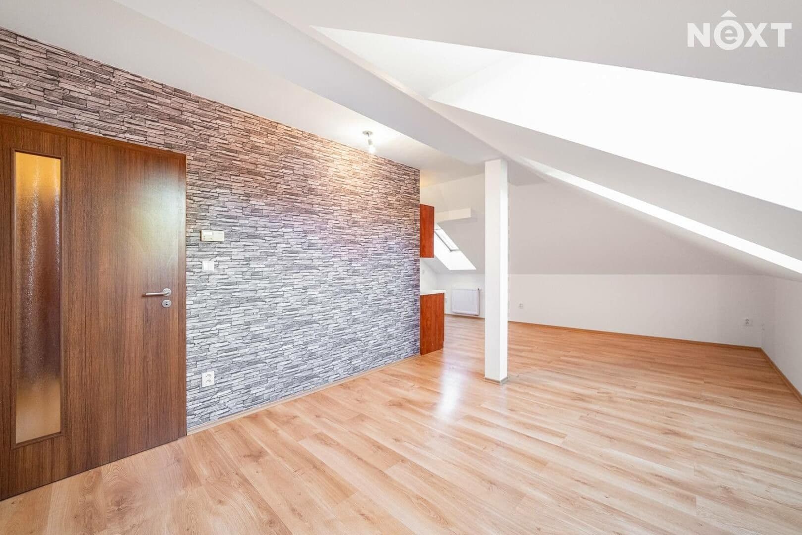 1 bedroom with open-plan kitchen flat to rent, 59 m², Jablonského, Plzeň, Plzeňský Region 1 bedroom with open-plan kitchen flat to rent, 59 m², Jablonského, Plzeň, Plzeňský Region