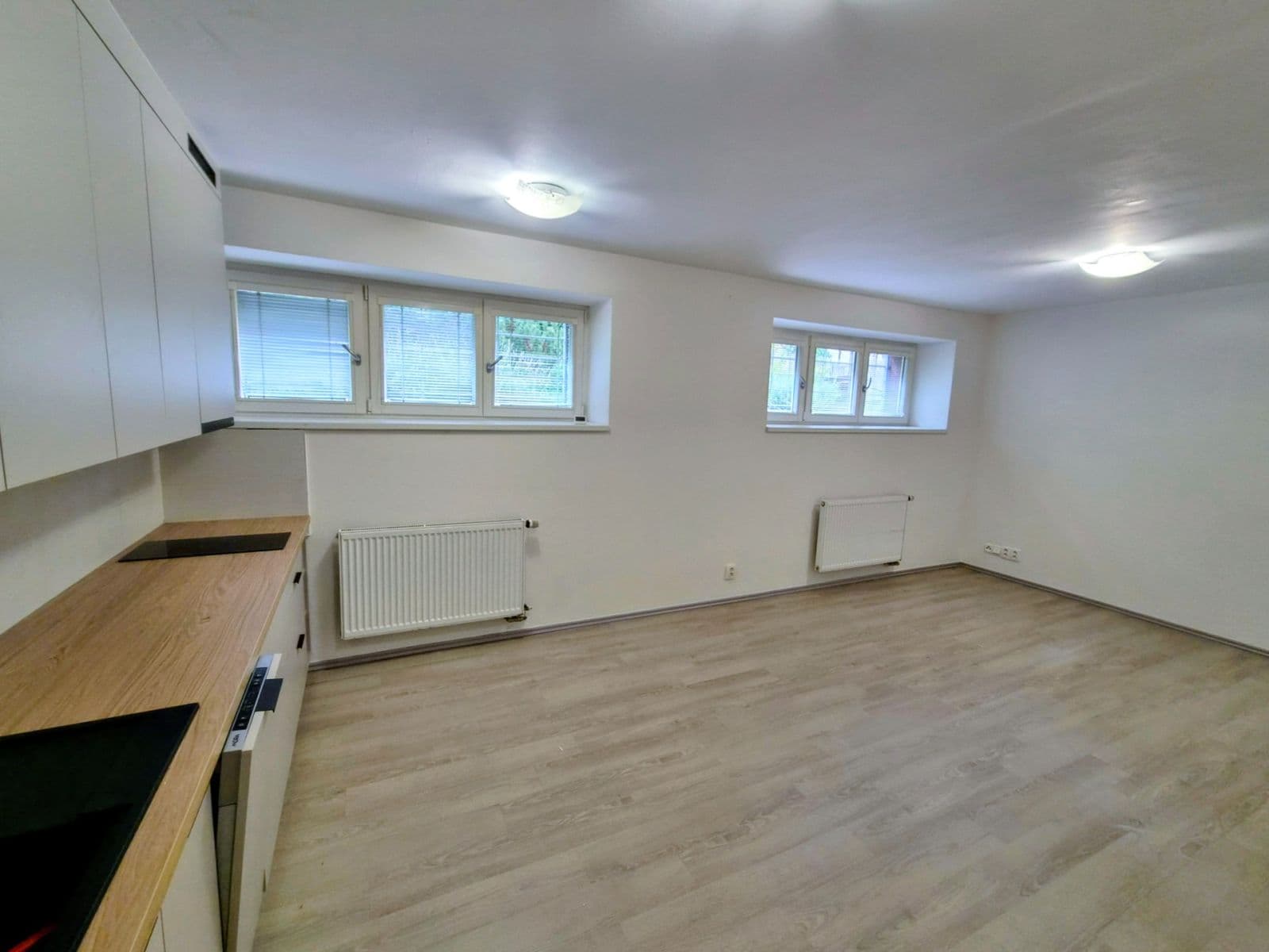 Studio flat to rent, 35 m², Na Záhonech, Prague, Prague Studio flat to rent, 35 m², Na Záhonech, Prague, Prague