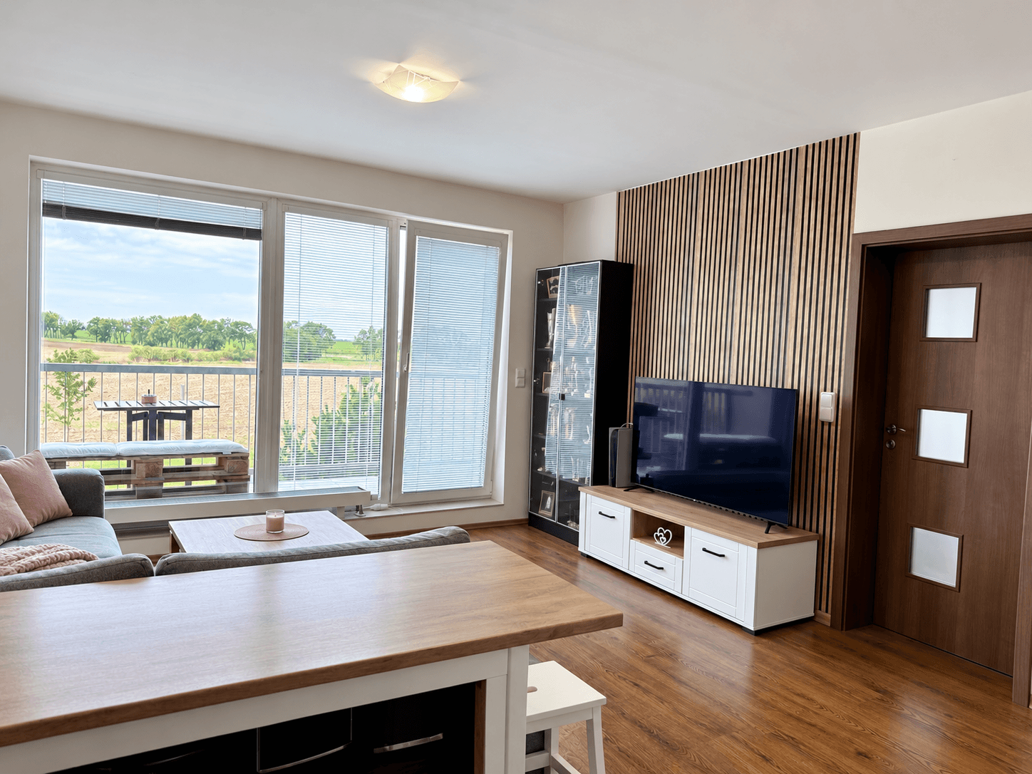2 bedroom with open-plan kitchen flat to rent, 65 m², Ořešín, Buštěhrad, Středočeský Region 2 bedroom with open-plan kitchen flat to rent, 65 m², Ořešín, Buštěhrad, Středočeský Region