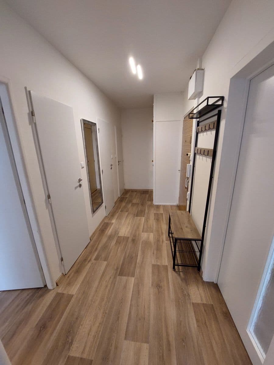 2 bedroom with open-plan kitchen flat to rent, 67 m², Křejpského, Prague, Prague 2 bedroom with open-plan kitchen flat to rent, 67 m², Křejpského, Prague, Prague