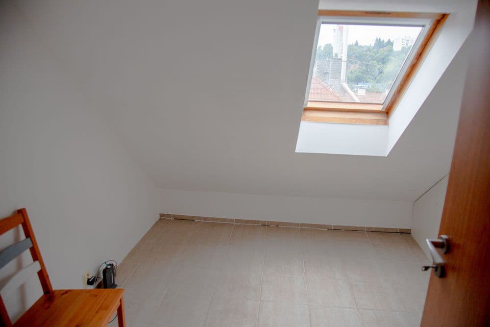 2 bedroom with open-plan kitchen flat to rent, 70 m², Nad Tratí, Prague, Prague 2 bedroom with open-plan kitchen flat to rent, 70 m², Nad Tratí, Prague, Prague