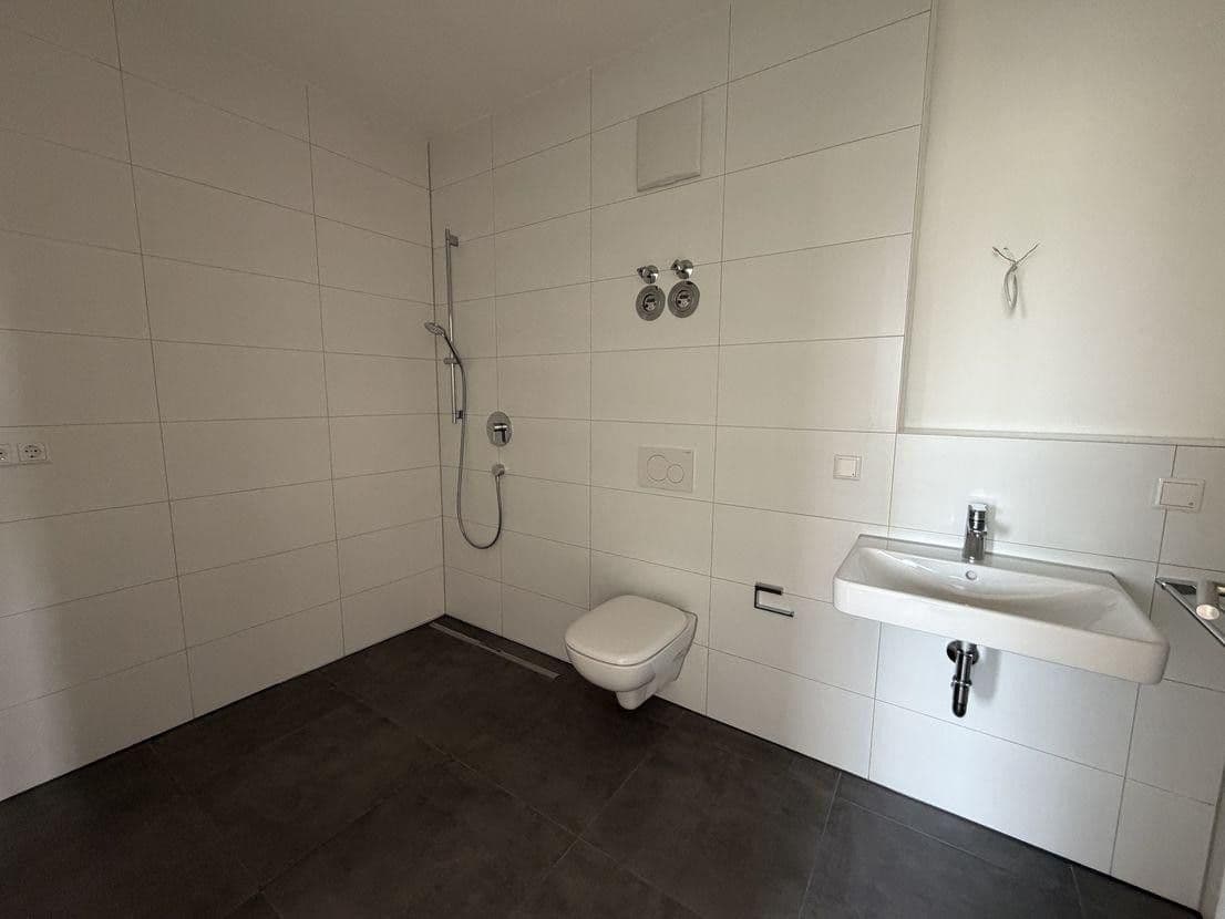 2 bedroom with open-plan kitchen flat to rent, 94 m², Hauptstraße 62, Neckarwestheim, Baden-Württemberg 2 bedroom with open-plan kitchen flat to rent, 94 m², Hauptstraße 62, Neckarwestheim, Baden-Württemberg