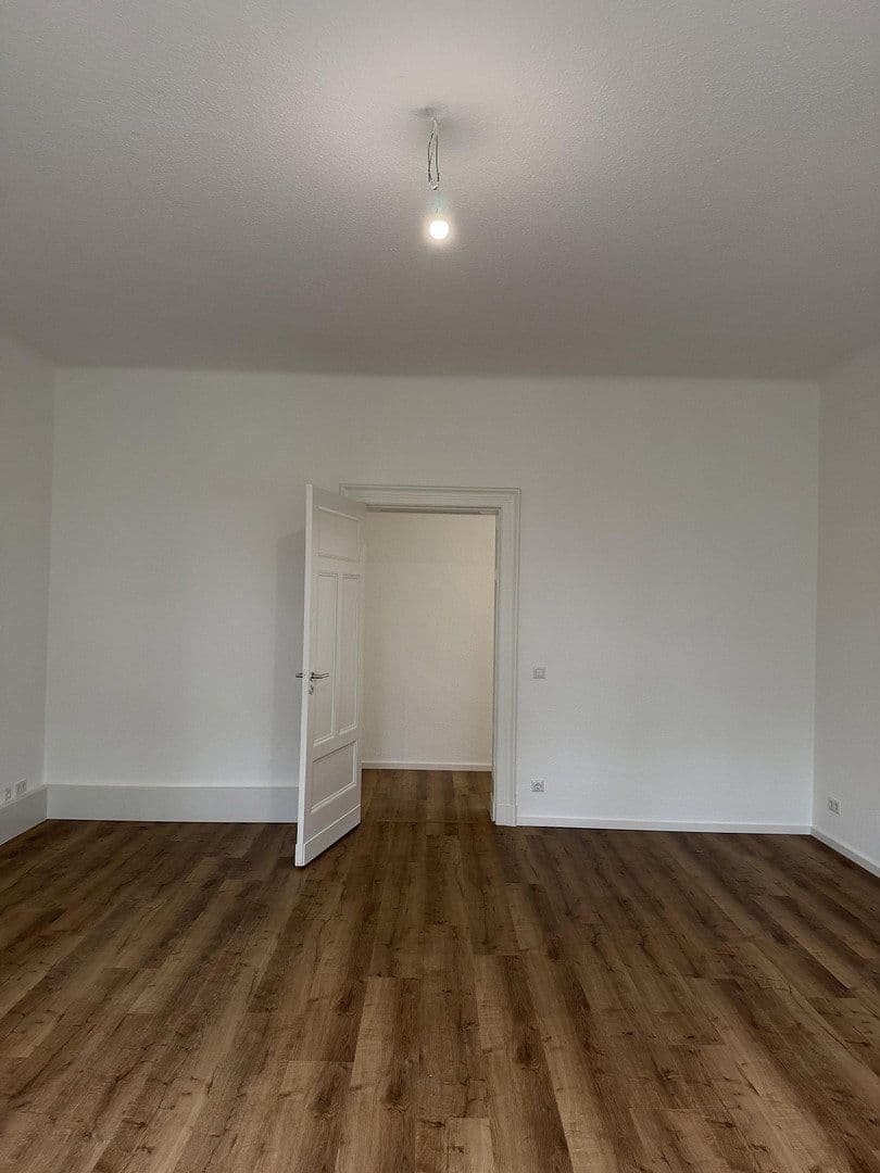 office to rent, 122 m², Wilhelmstraße 4, Dallgow-Döberitz, Brandenburg office to rent, 122 m², Wilhelmstraße 4, Dallgow-Döberitz, Brandenburg