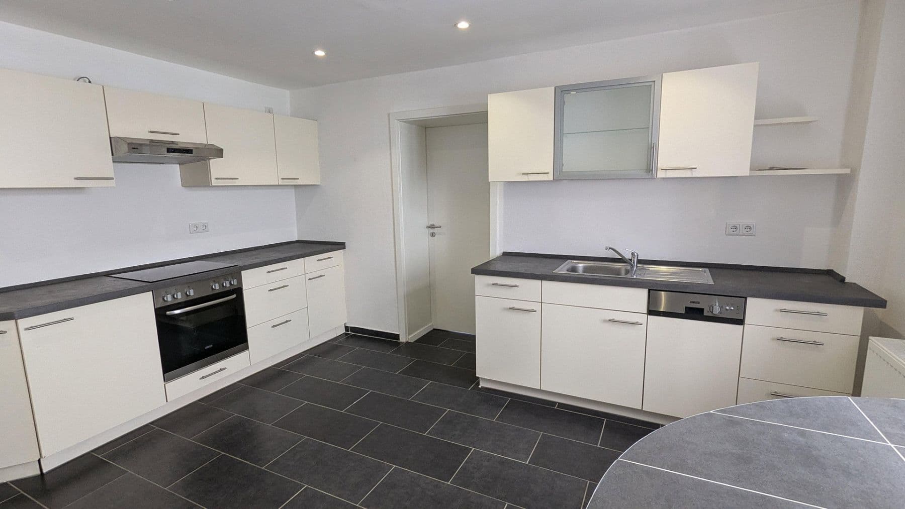 2 bedroom with open-plan kitchen flat for sale, 100 m², Schwabach, Bavaria 2 bedroom with open-plan kitchen flat for sale, 100 m², Schwabach, Bavaria