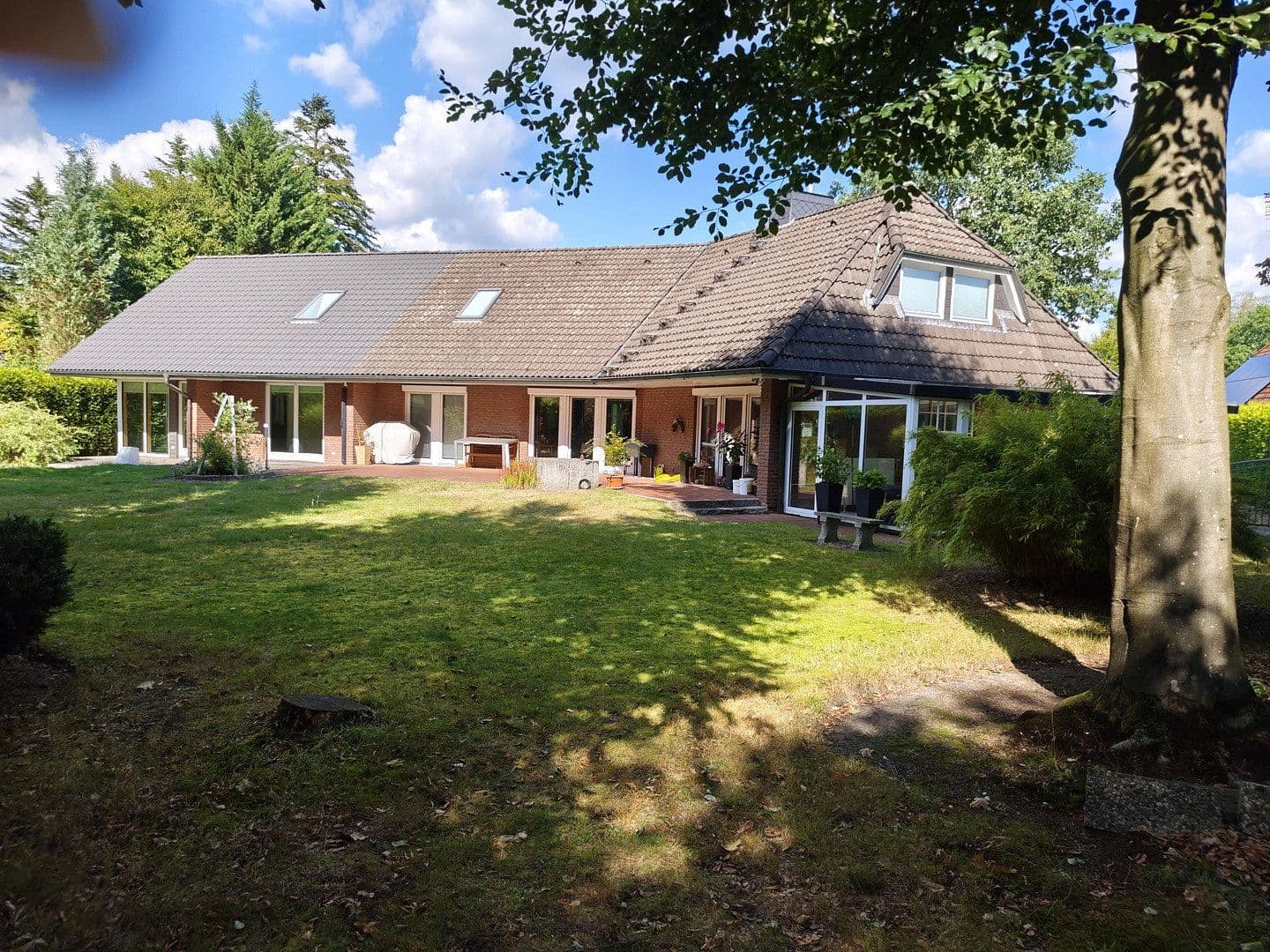 house for sale, 298 m², Jesteburg, Lower Saxony house for sale, 298 m², Jesteburg, Lower Saxony