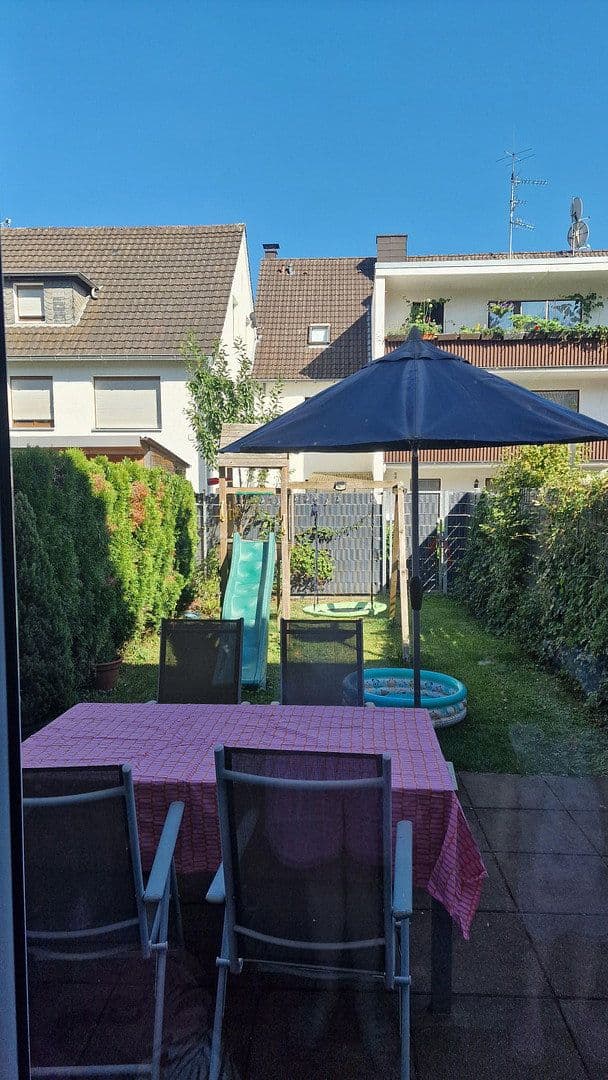 house for sale, 143 m², Rösrath, North Rhine-Westphalia house for sale, 143 m², Rösrath, North Rhine-Westphalia