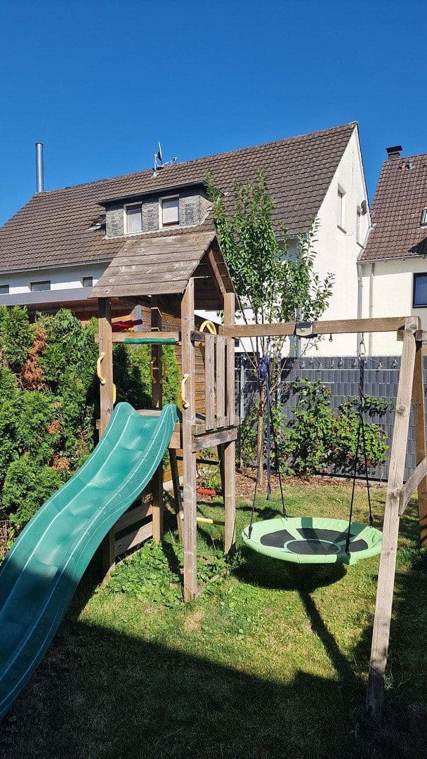 house for sale, 143 m², Rösrath, North Rhine-Westphalia house for sale, 143 m², Rösrath, North Rhine-Westphalia