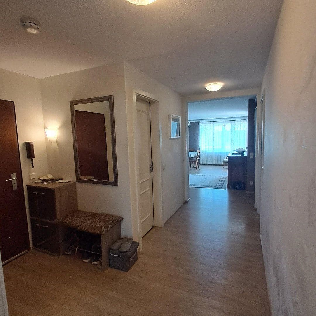 3 bedroom with open-plan kitchen flat for sale, 117 m², Stuttgart, Baden-Württemberg 3 bedroom with open-plan kitchen flat for sale, 117 m², Stuttgart, Baden-Württemberg